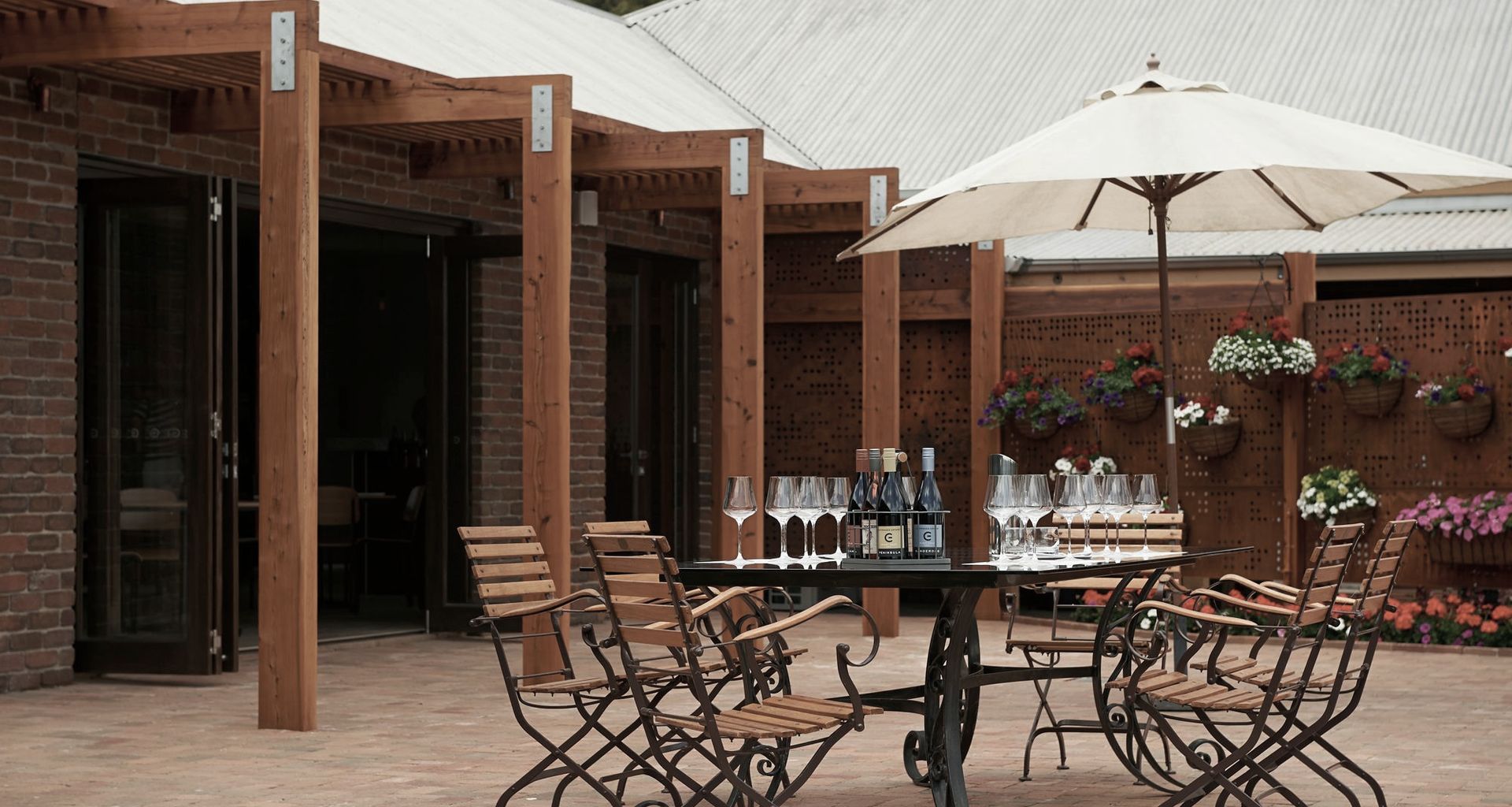 Crittenden Wine Centre banner