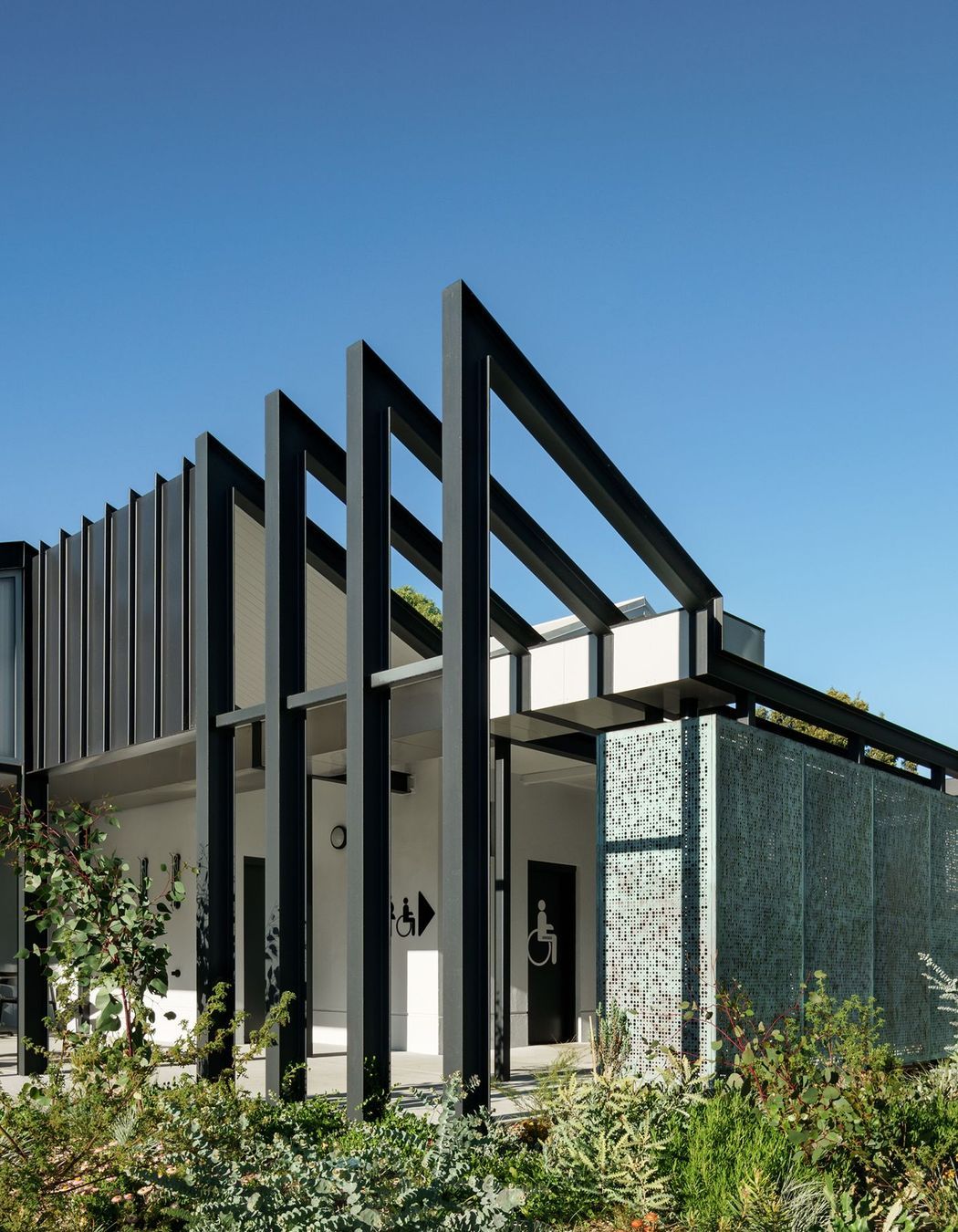 Photography: Dave Deves