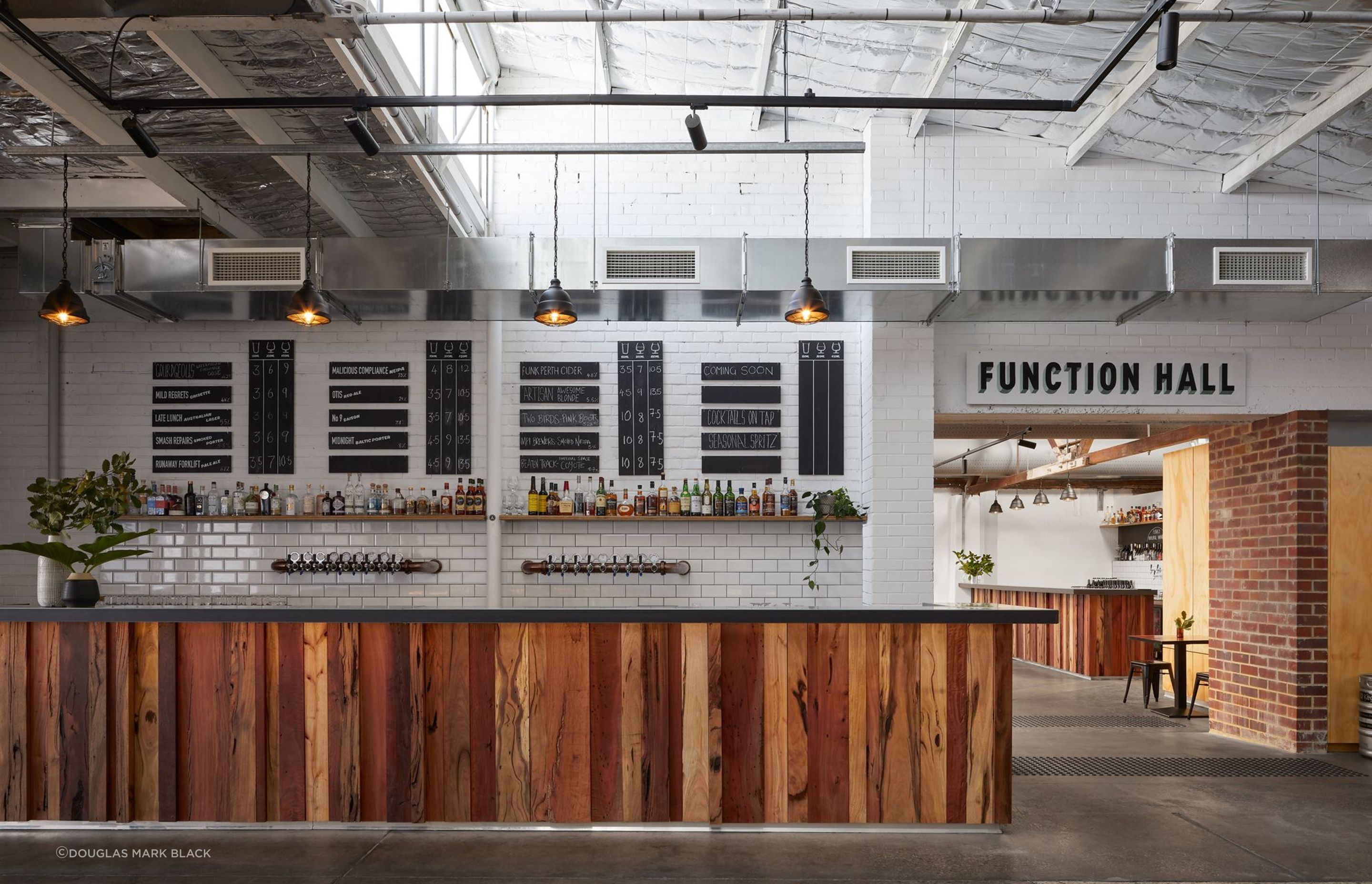 The Seasonal Microbrewery
