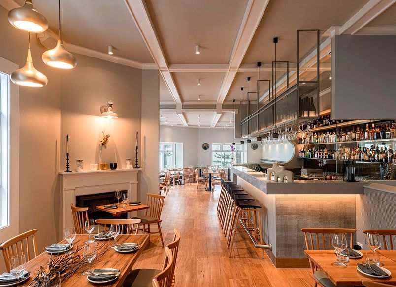 14 South - Restaurant & Bar