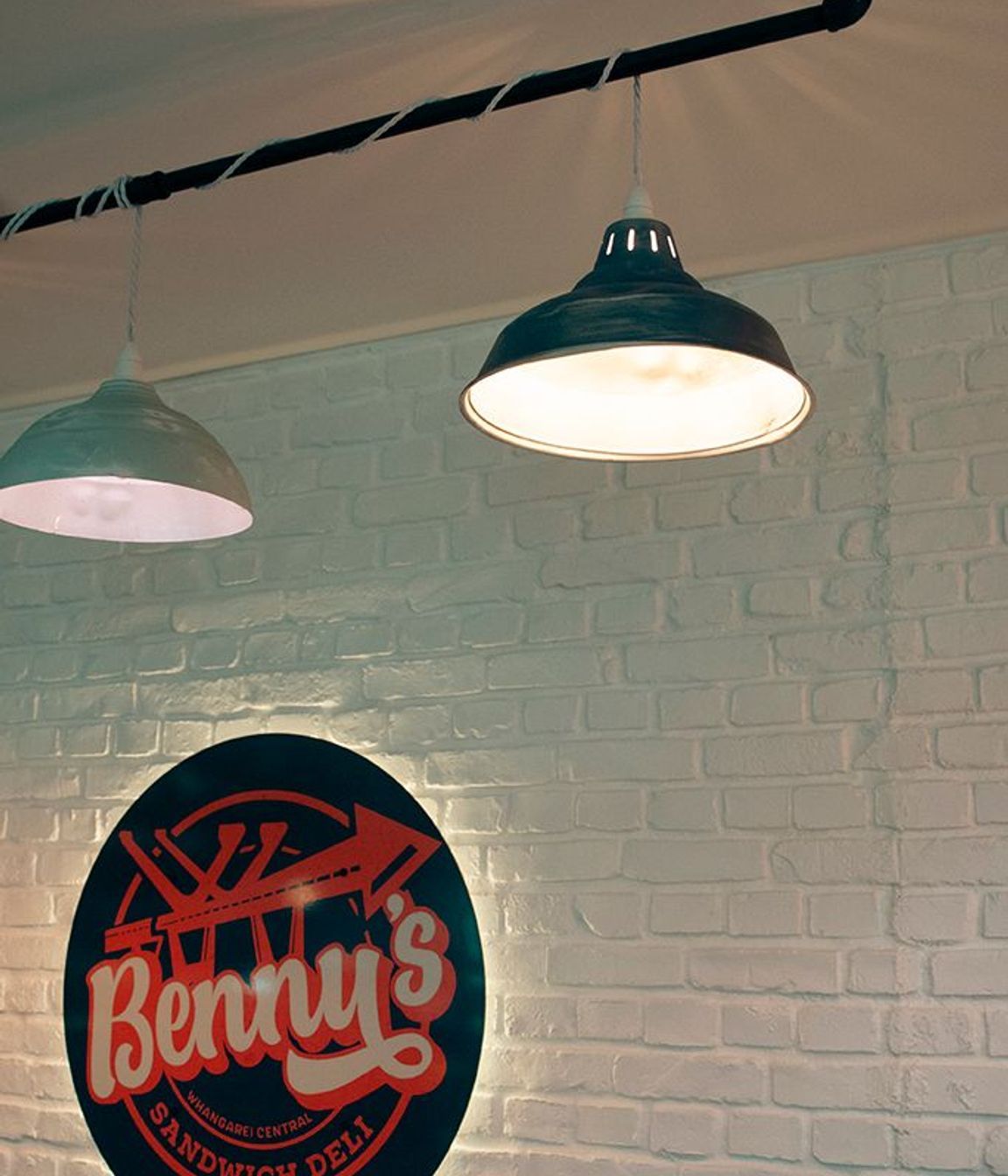 Benny's Sandwich Deli