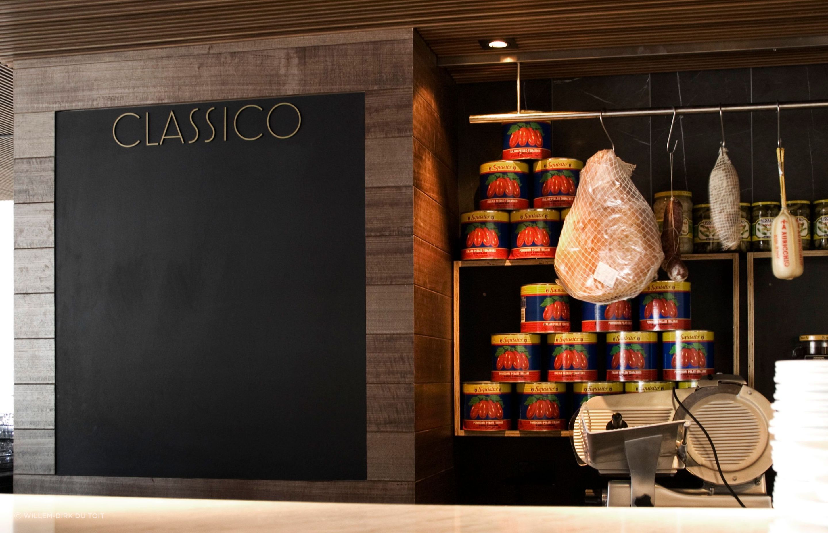 Classico, Blackman Hotel