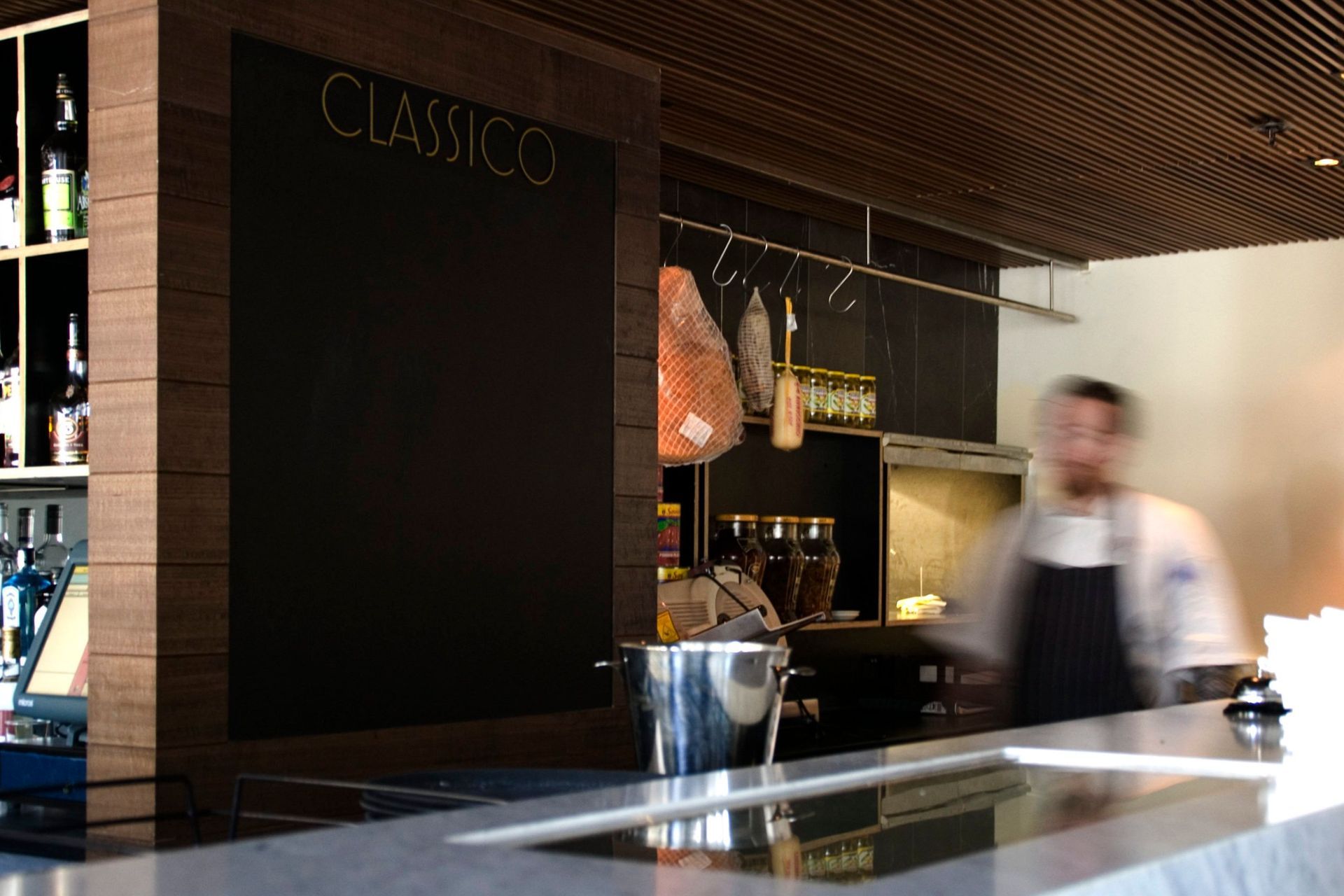 Classico, Blackman Hotel