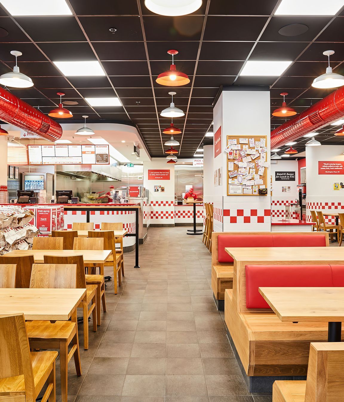 Five-Guys-Southbank-Melbourne05-gigapixel-standard-scale-200x.jpg