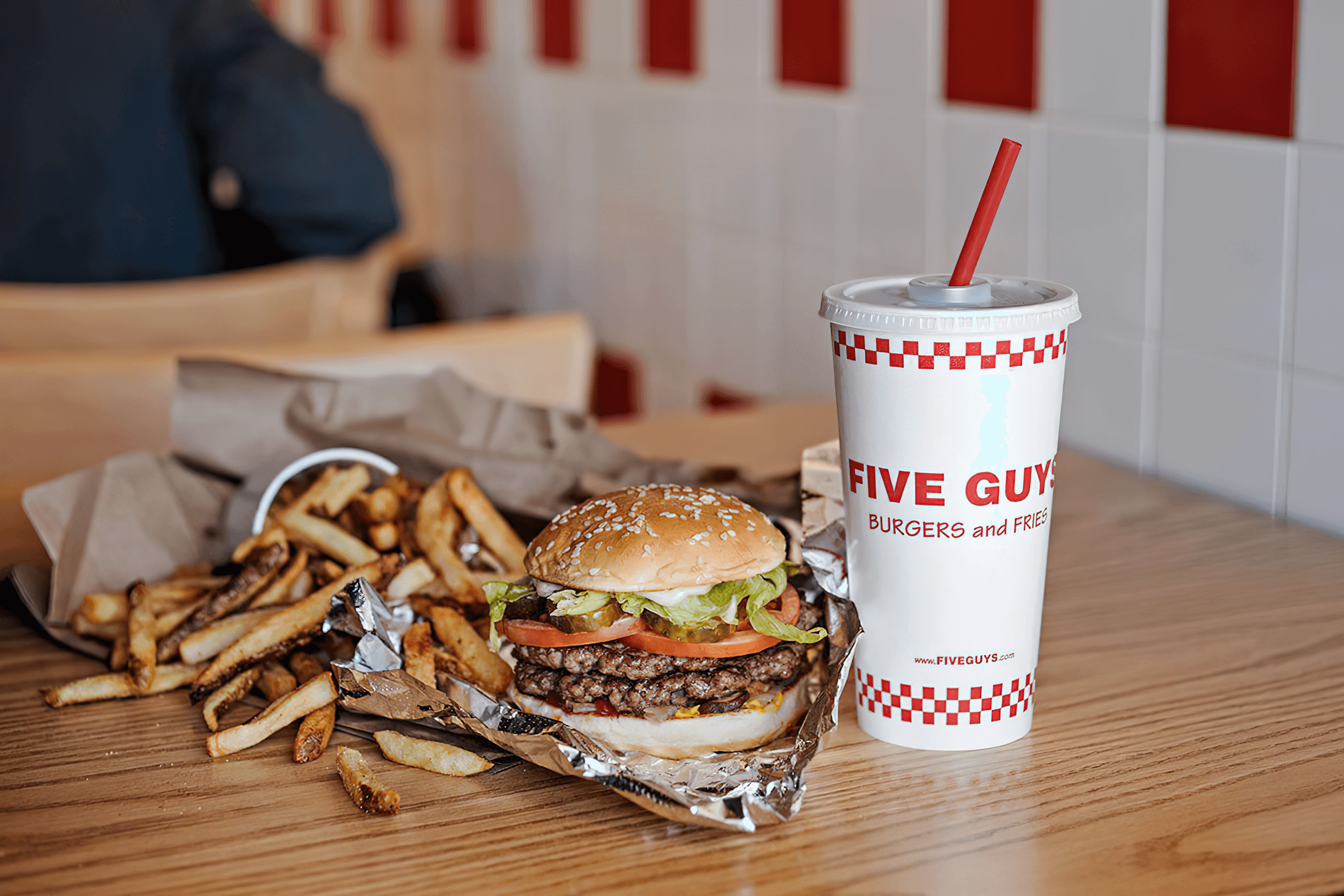 Five-Guys-Southbank-Melbourne10-gigapixel-standard-scale-200x.png