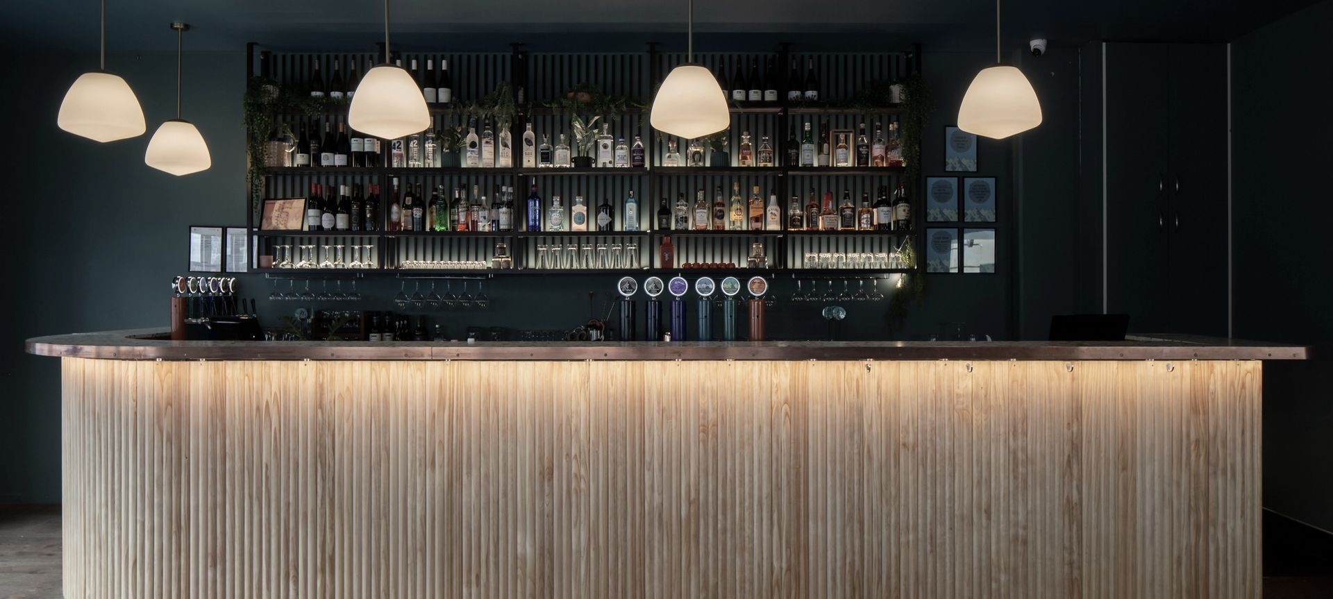 Whakatipu Brewing | Genia Timber banner