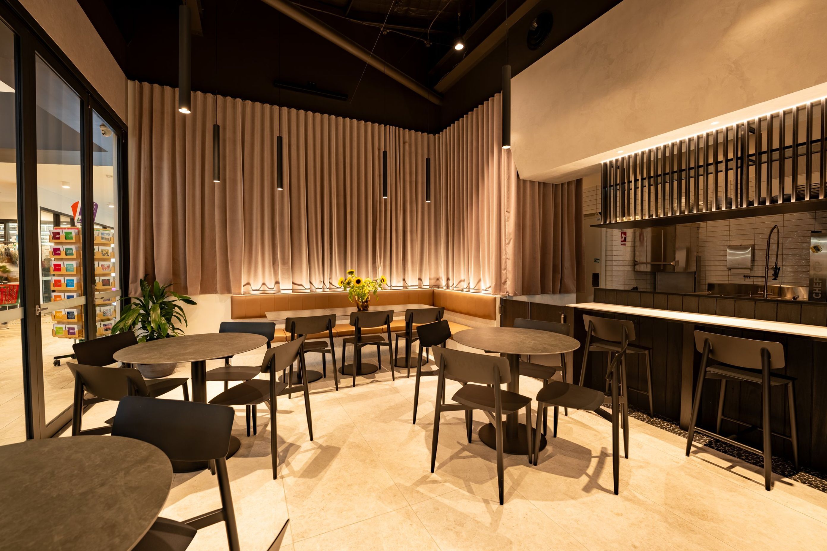 HelixGroupKinCafeComplete-21-v2.jpg