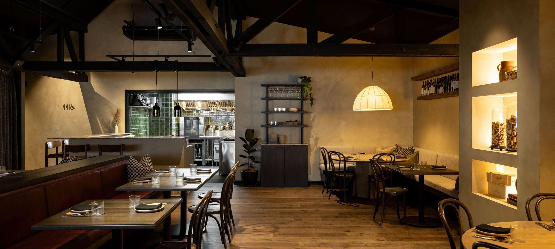 Toast and Oak Wine Bar & Restaurant, Queenstown banner