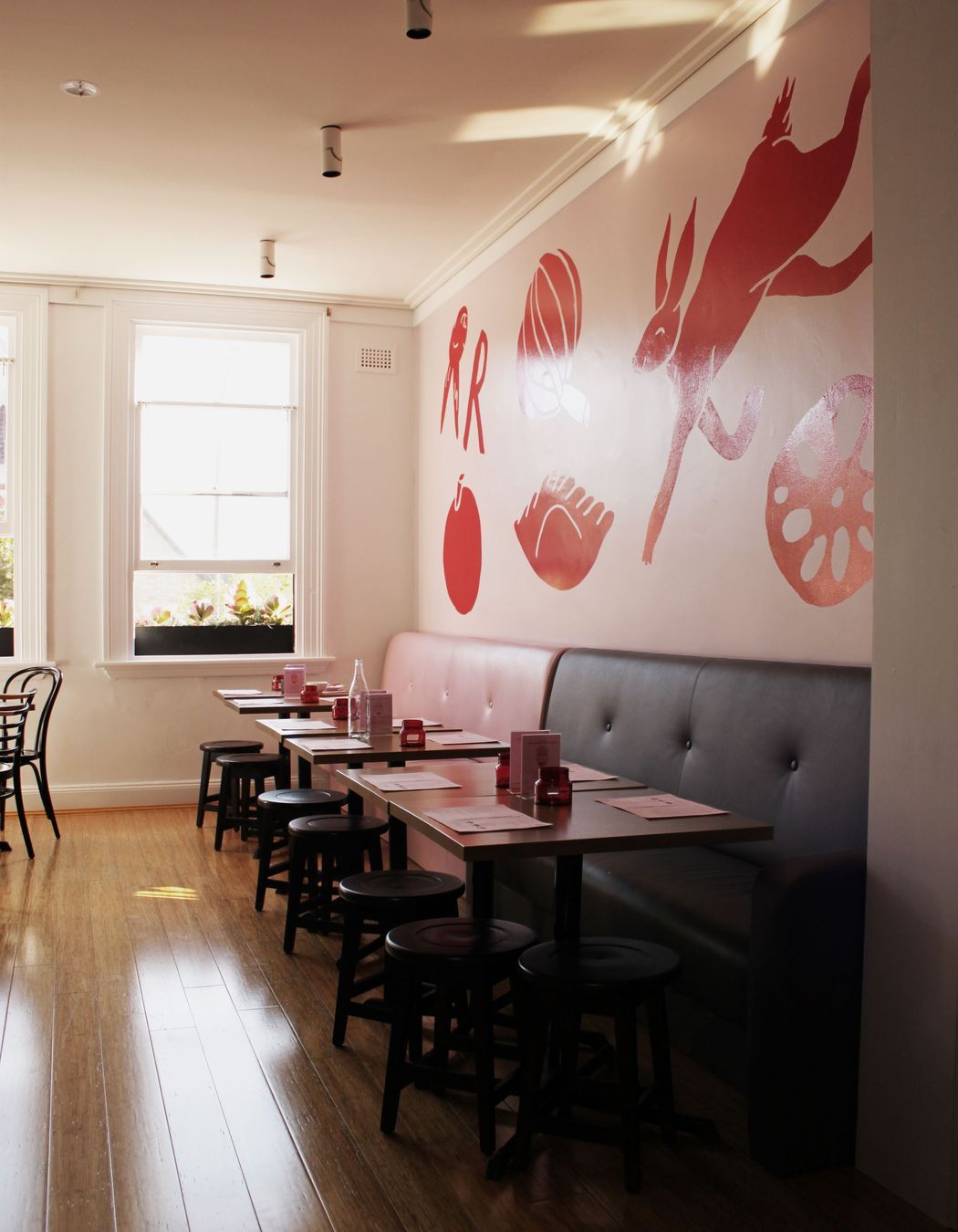 Red Rabbit, Restaurant