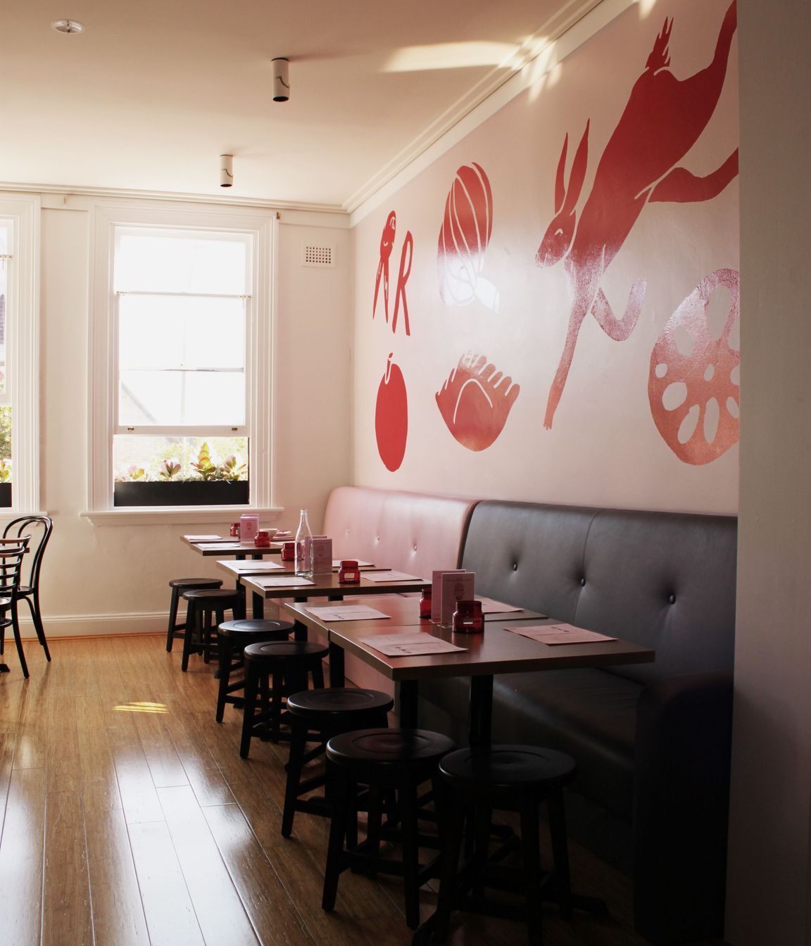 Red Rabbit, Restaurant