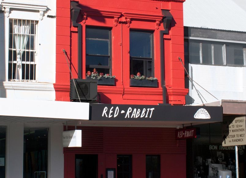 Red Rabbit, Restaurant