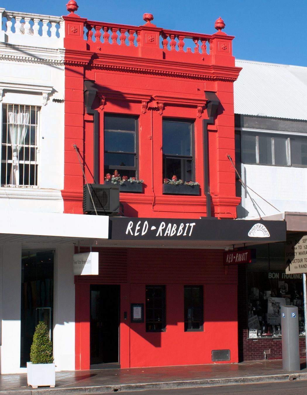 Red Rabbit, Restaurant