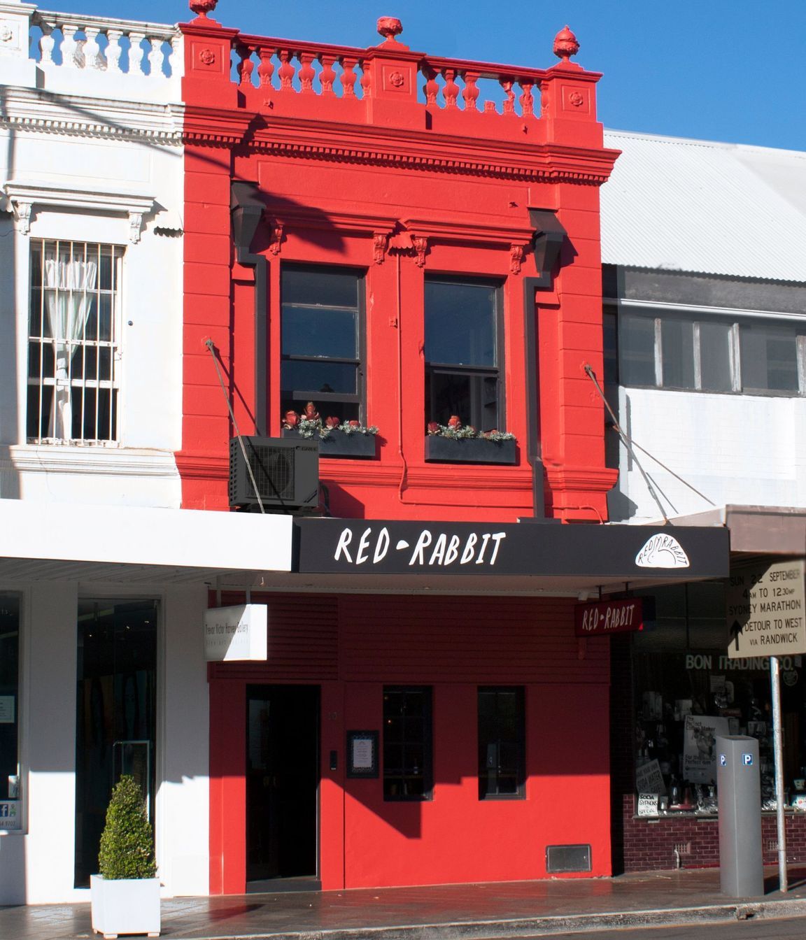 Red Rabbit, Restaurant