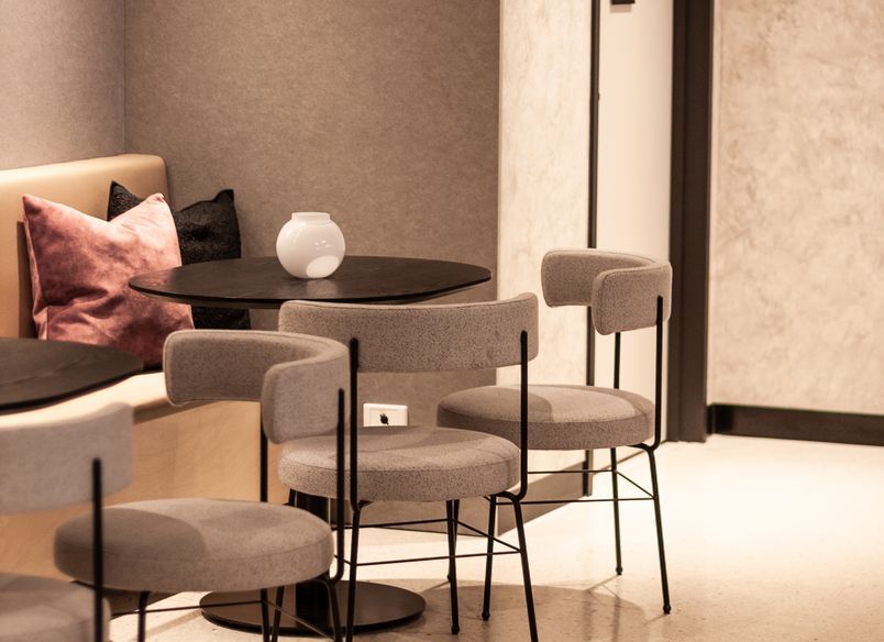 Veriu Hotel Lobby Fitout