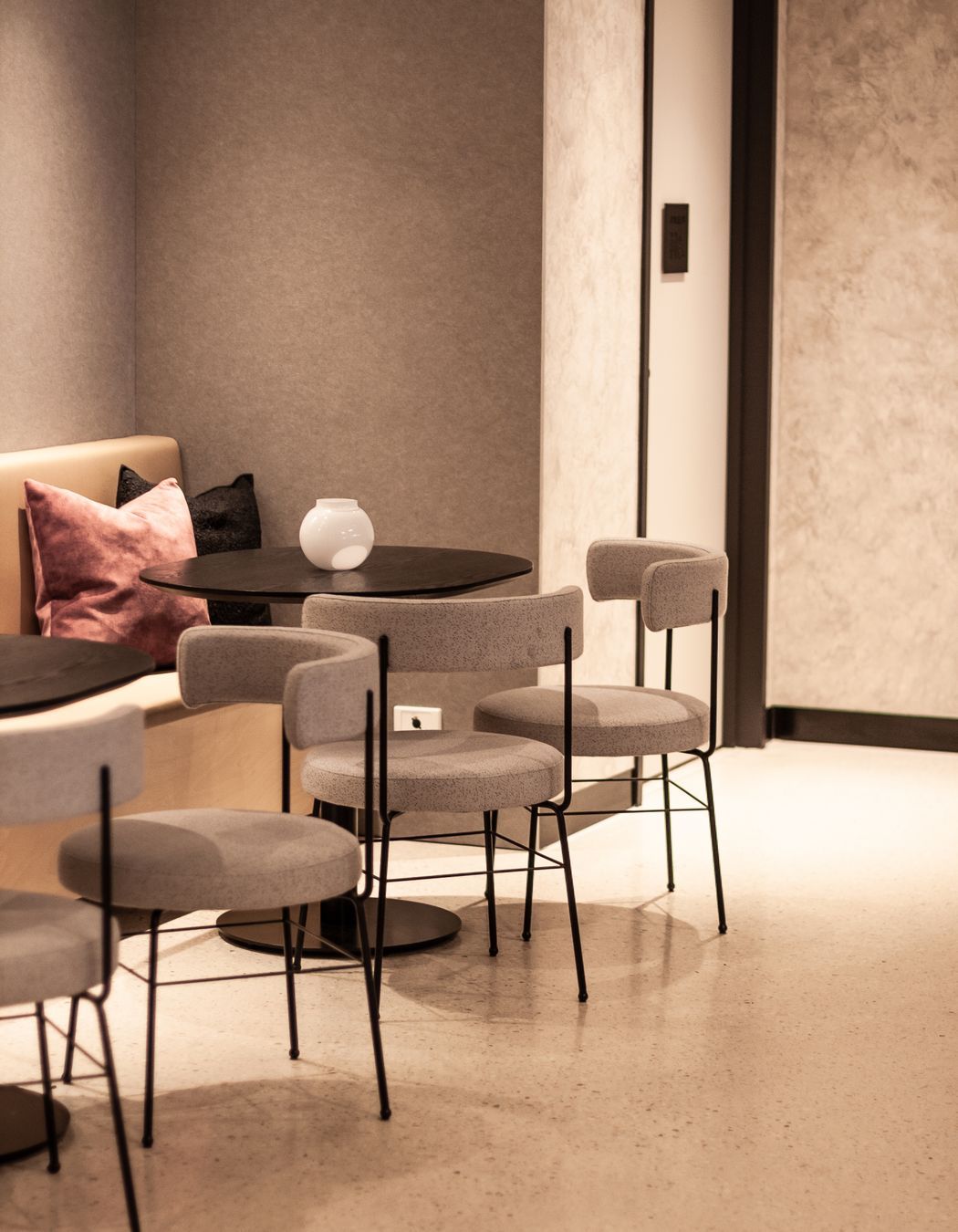 Veriu Hotel Lobby Fitout