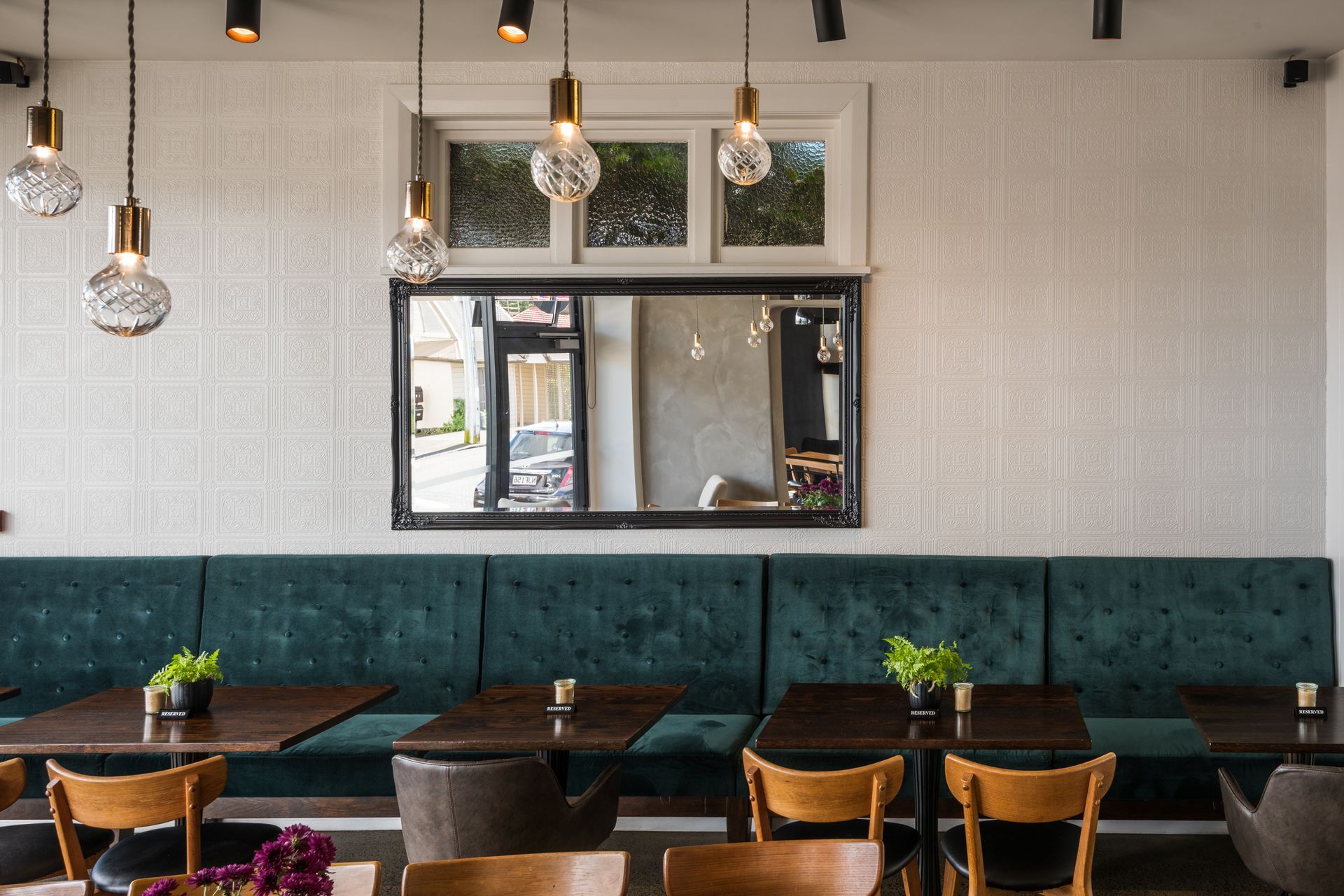 Beach Cafe Point Chev