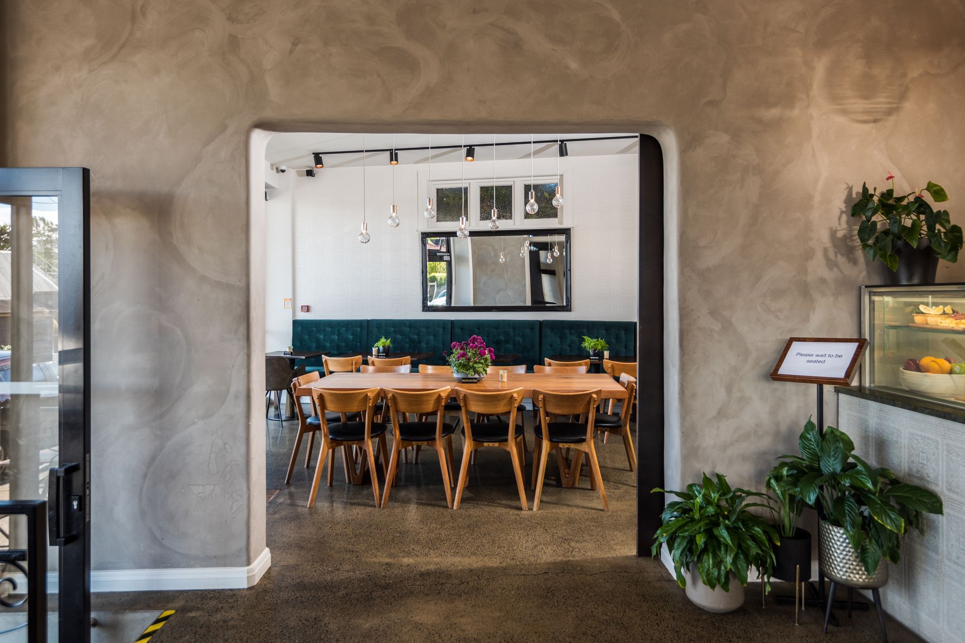 Beach Cafe Point Chev