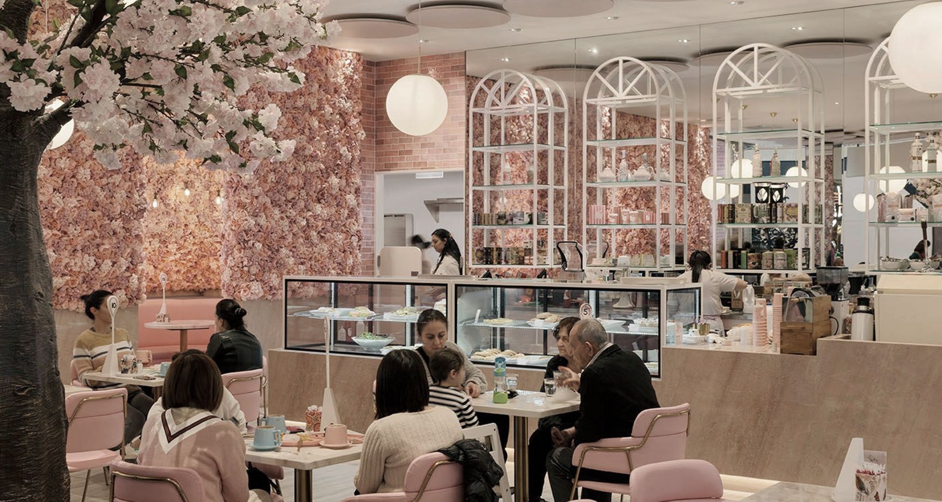 Divine Patisserie banner