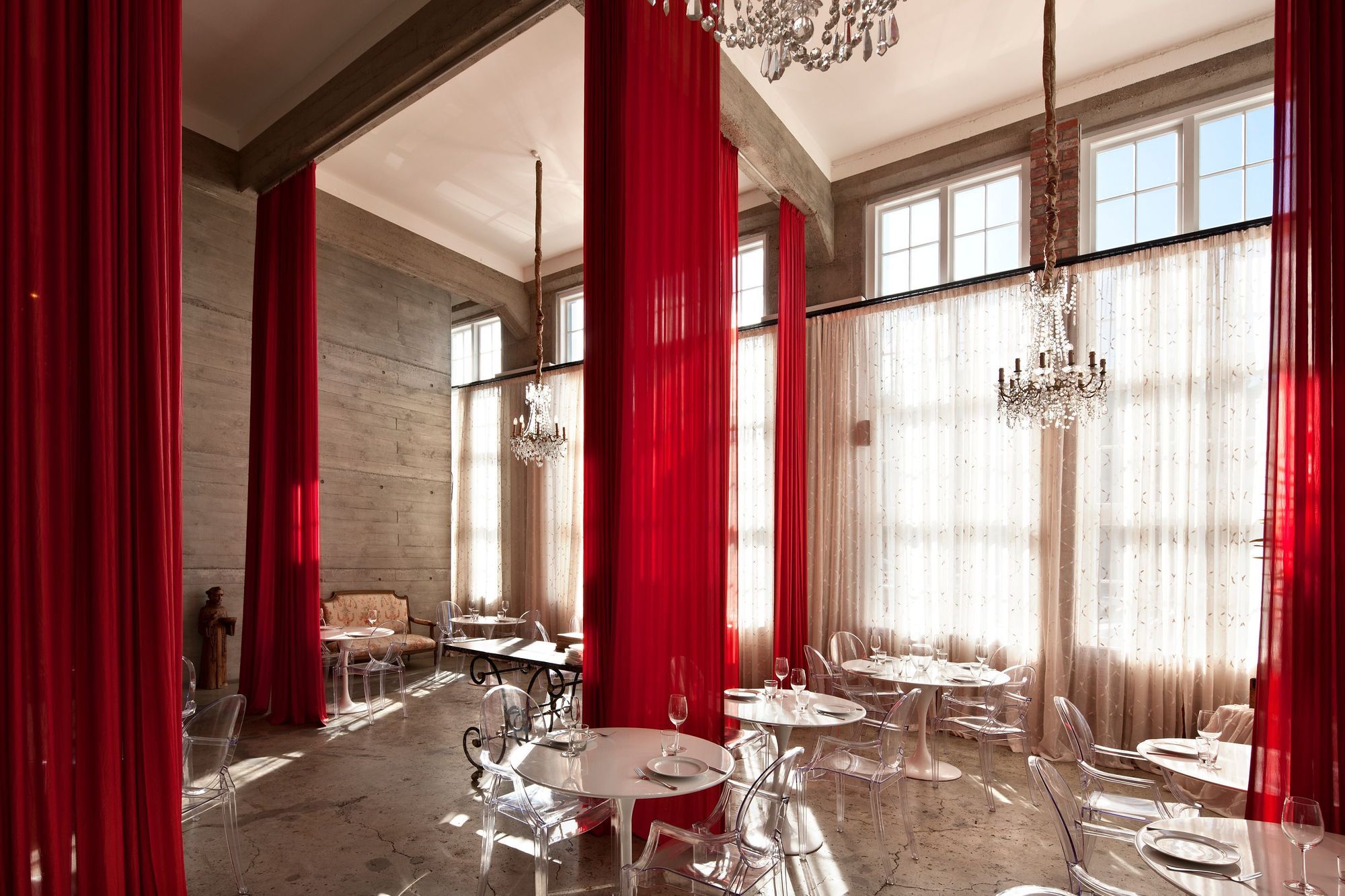 James-Restaurant-3-of-8-v3.jpg