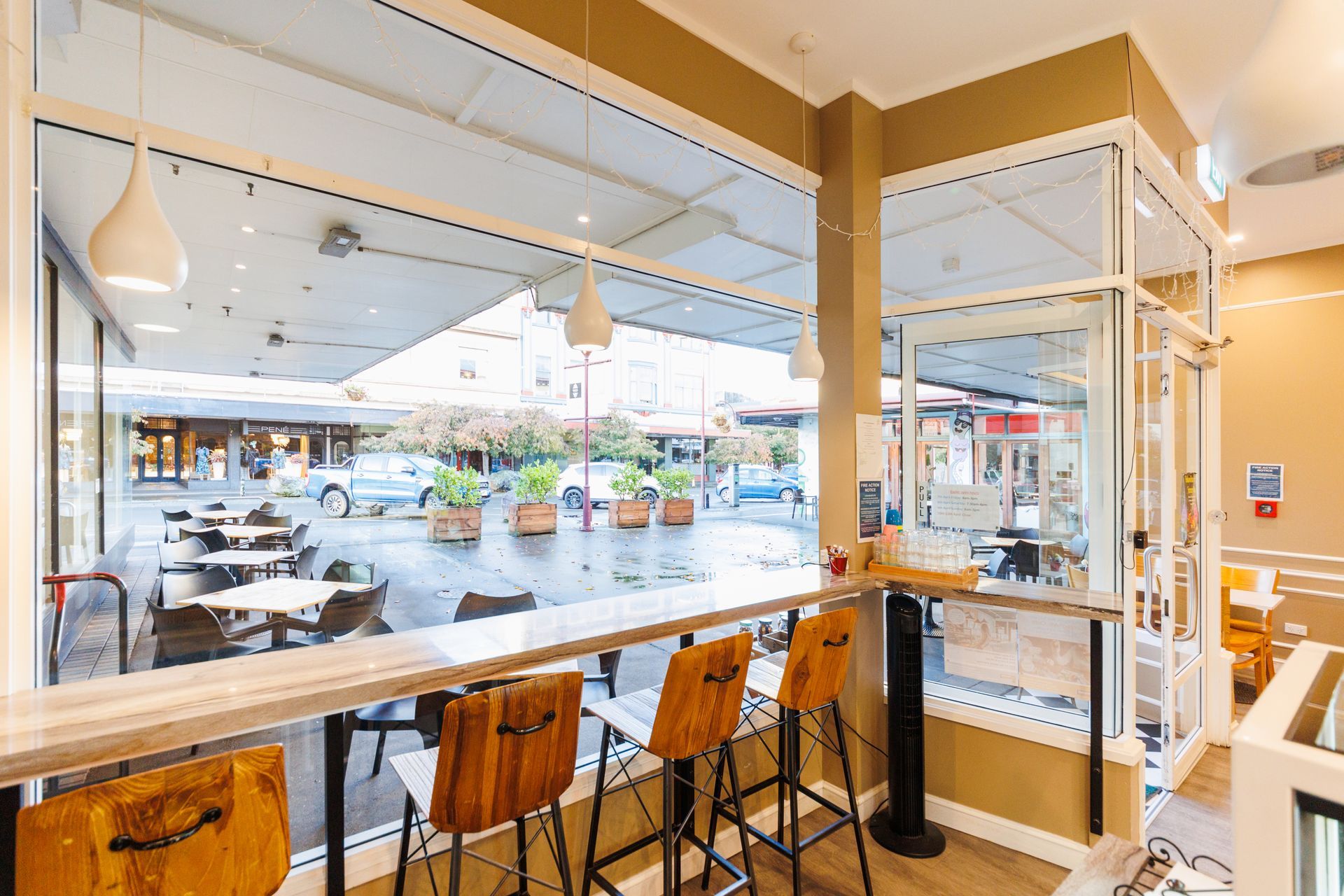 Alexandre Patisserie &amp; Chocolate