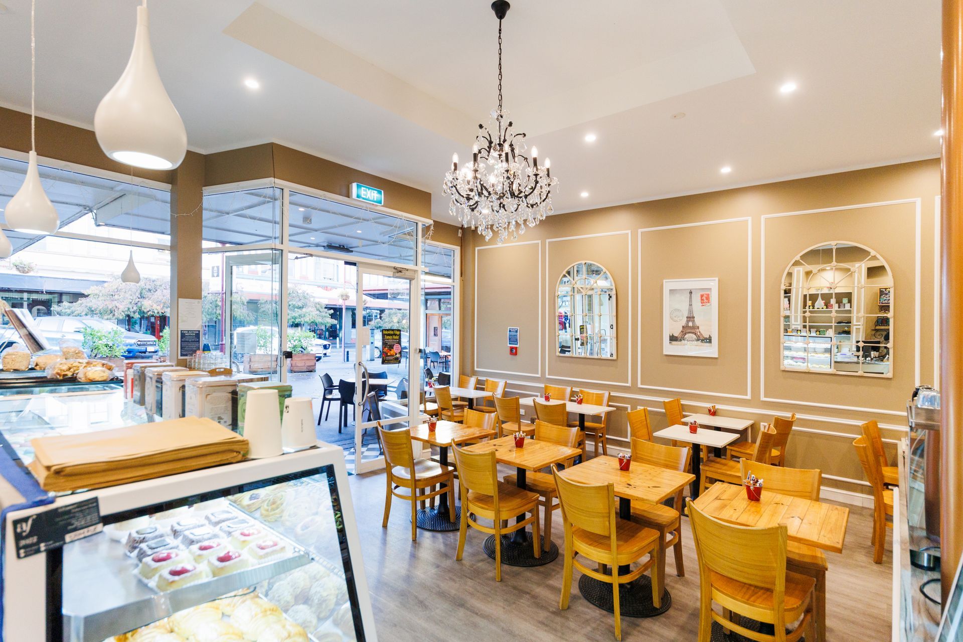 Alexandre Patisserie &amp; Chocolate