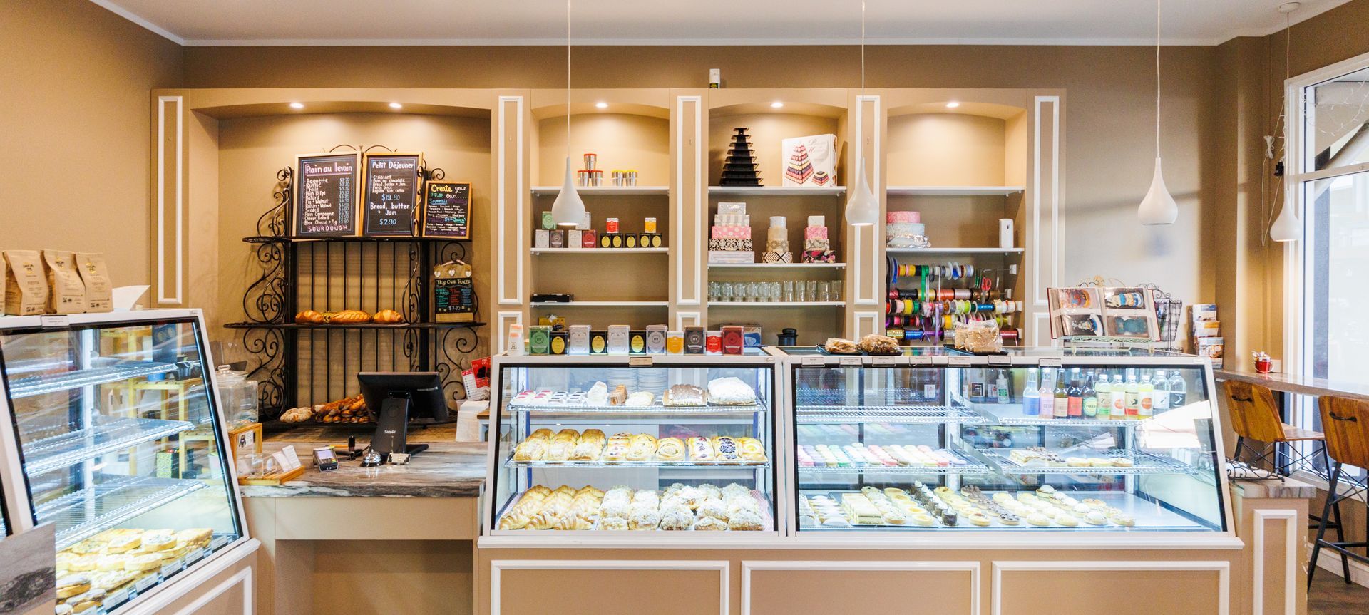 Alexandre Patisserie & Chocolate banner