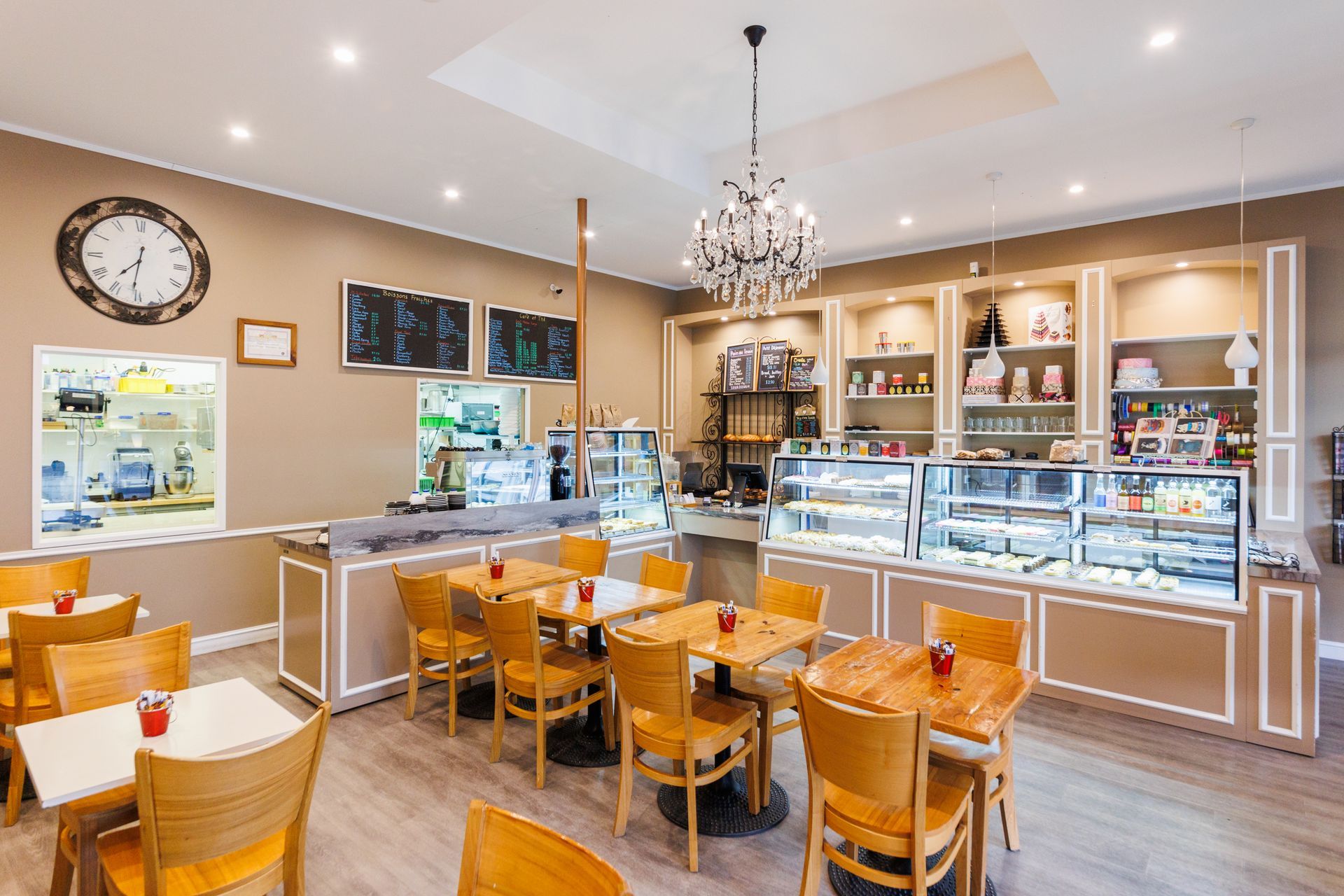 Alexandre Patisserie &amp; Chocolate