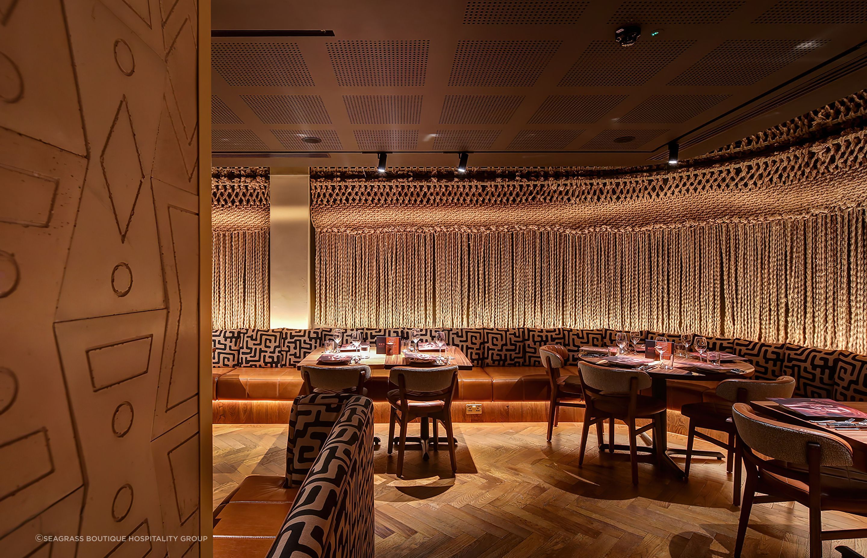 Meat-Wine-Co-Mayfair03-gigapixel-standard-scale-200x.jpg
