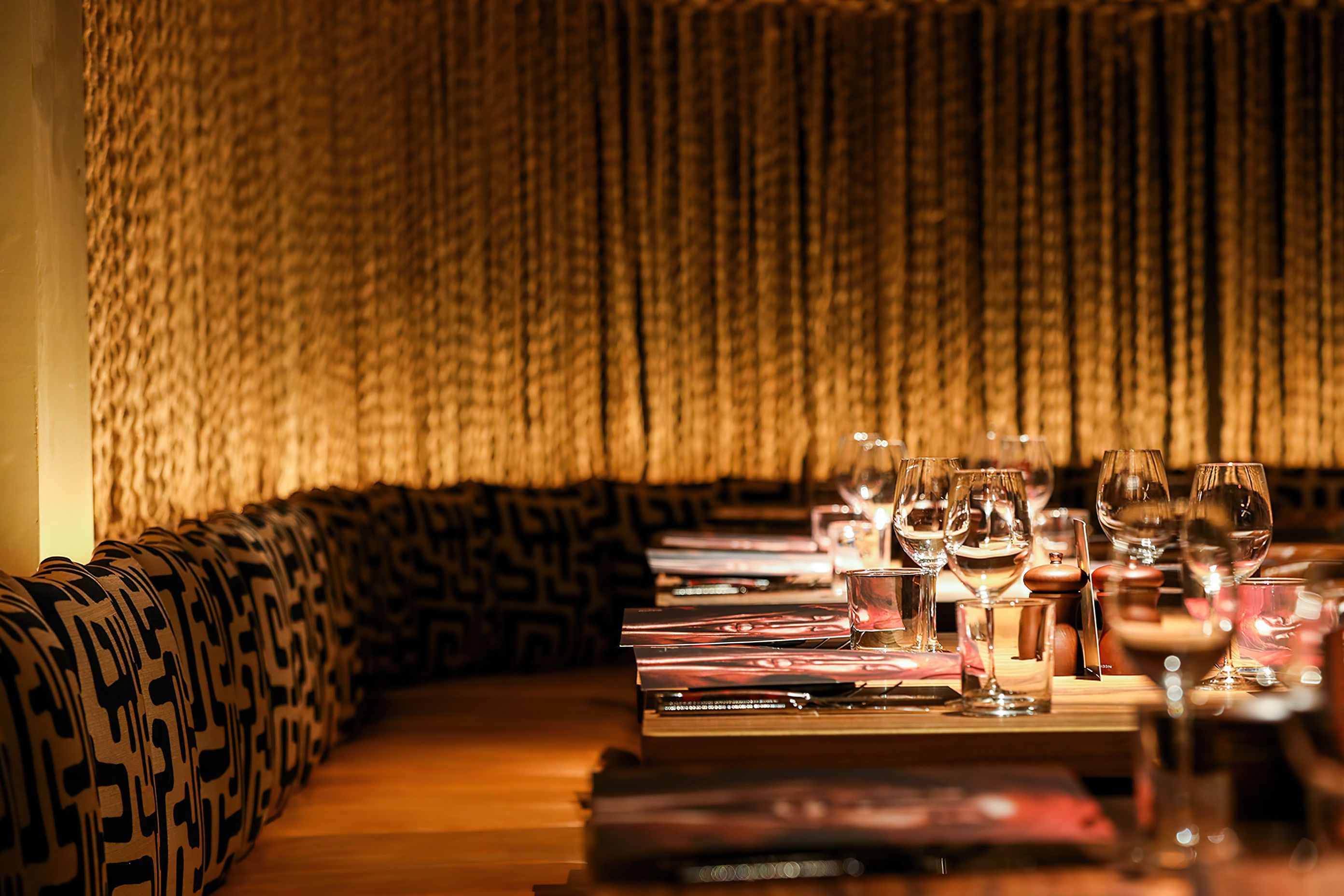 Meat-Wine-Co-Mayfair14-gigapixel-standard-scale-200x.jpg