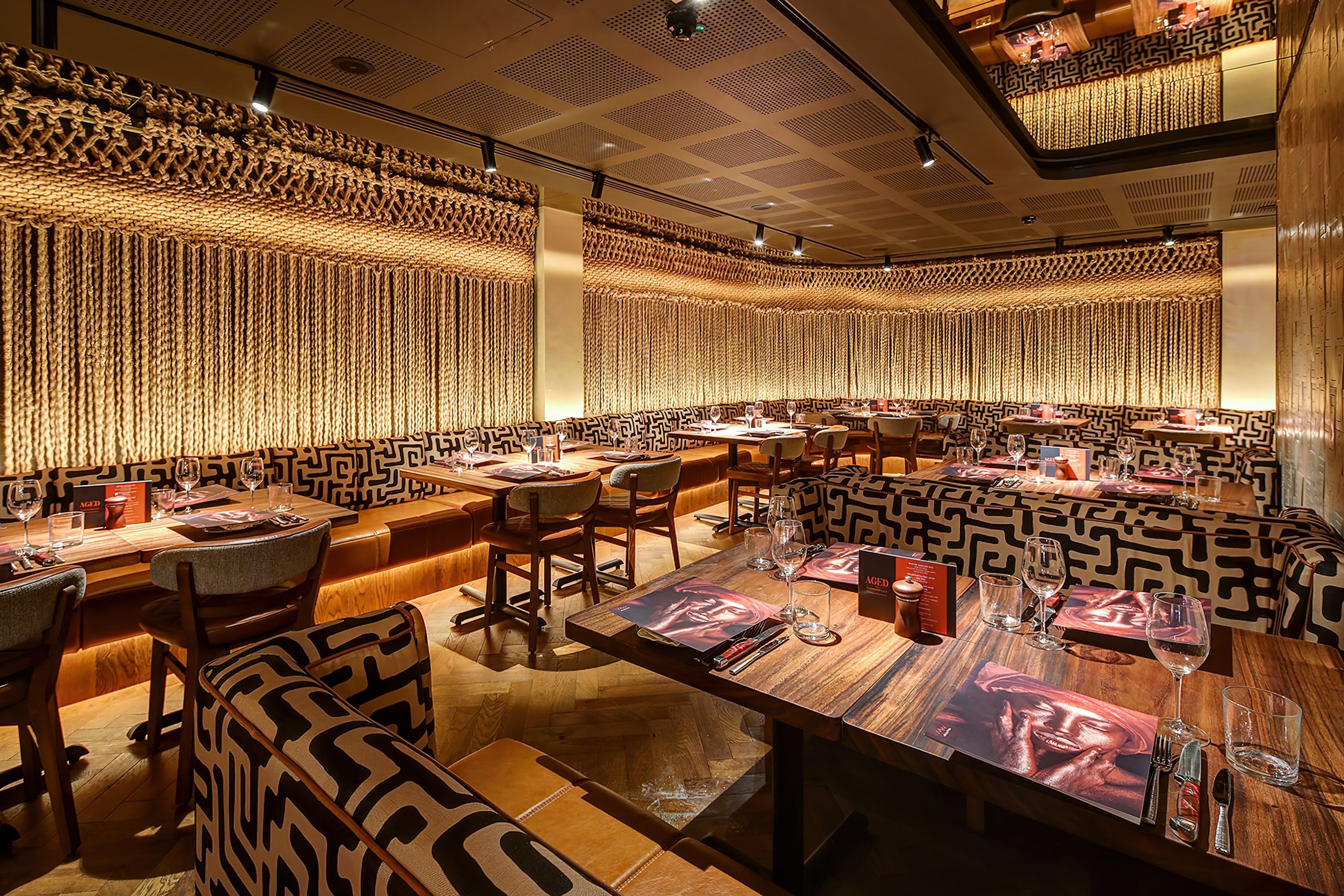 Meat-Wine-Co-Mayfair17-gigapixel-standard-scale-200x.jpg