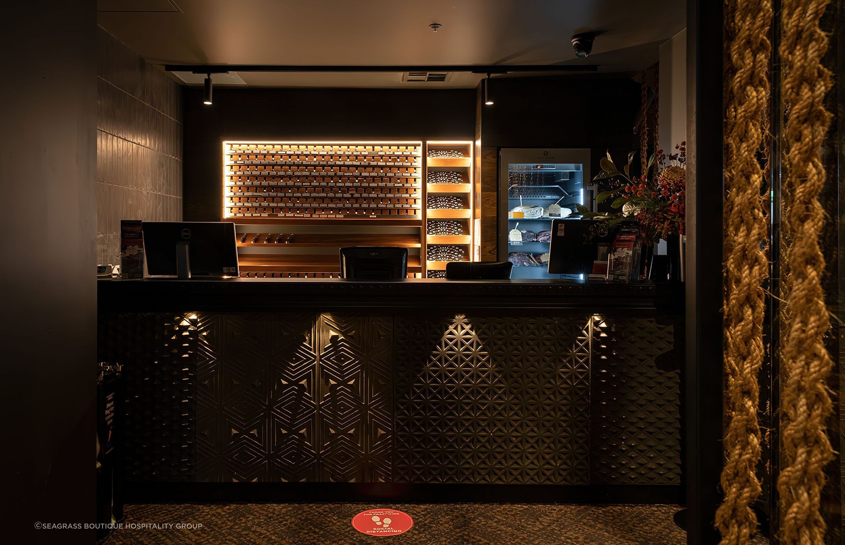 Meat-Wine-Co-Southbank-Melbourne02-gigapixel-standard-scale-200x.jpg