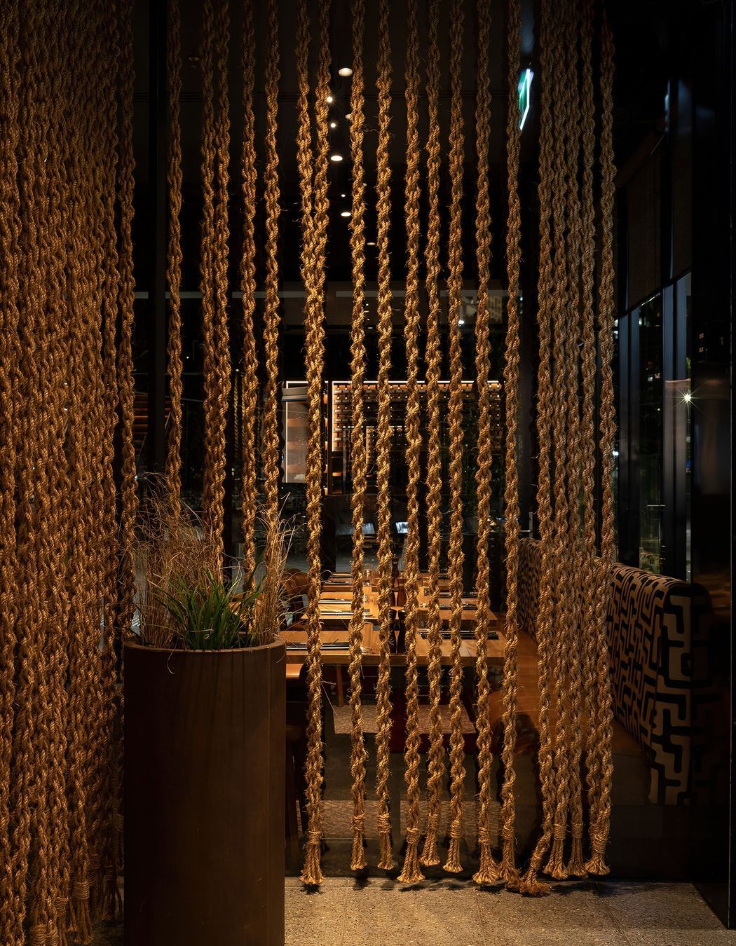 Meat-Wine-Co-Southbank-Melbourne04-gigapixel-standard-scale-200x.jpg