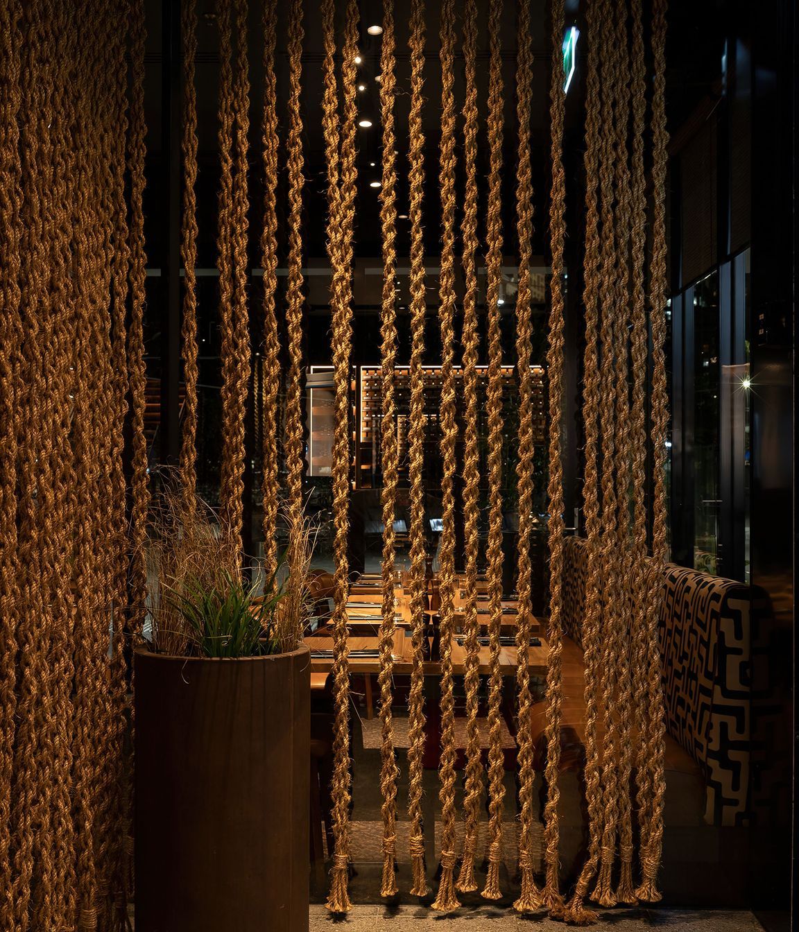 Meat-Wine-Co-Southbank-Melbourne04-gigapixel-standard-scale-200x.jpg