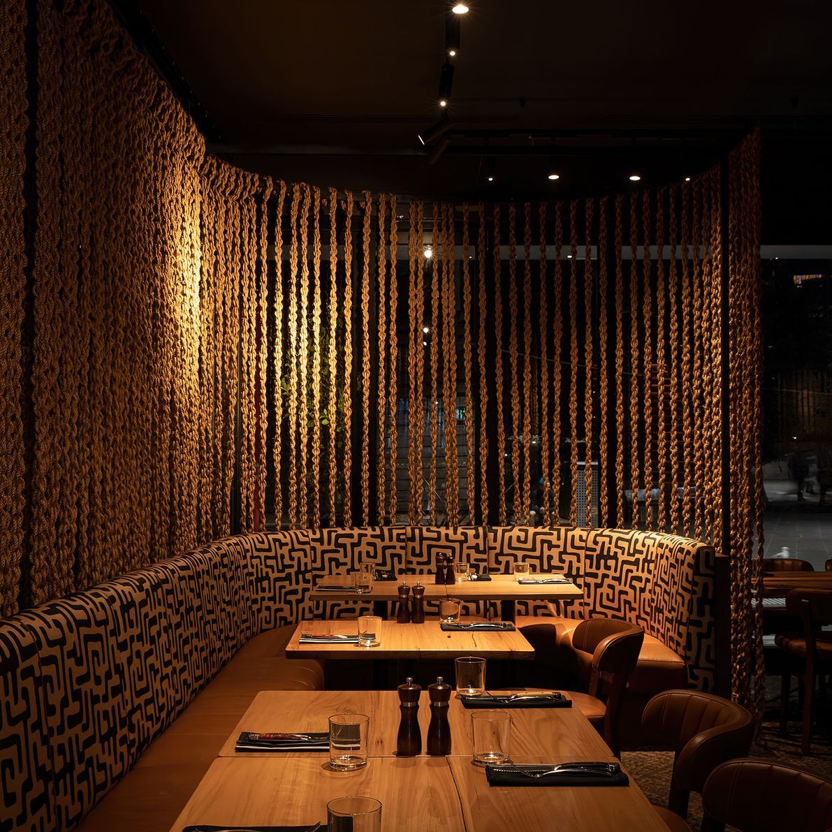 Meat-Wine-Co-Southbank-Melbourne13-gigapixel-standard-scale-200x.jpg