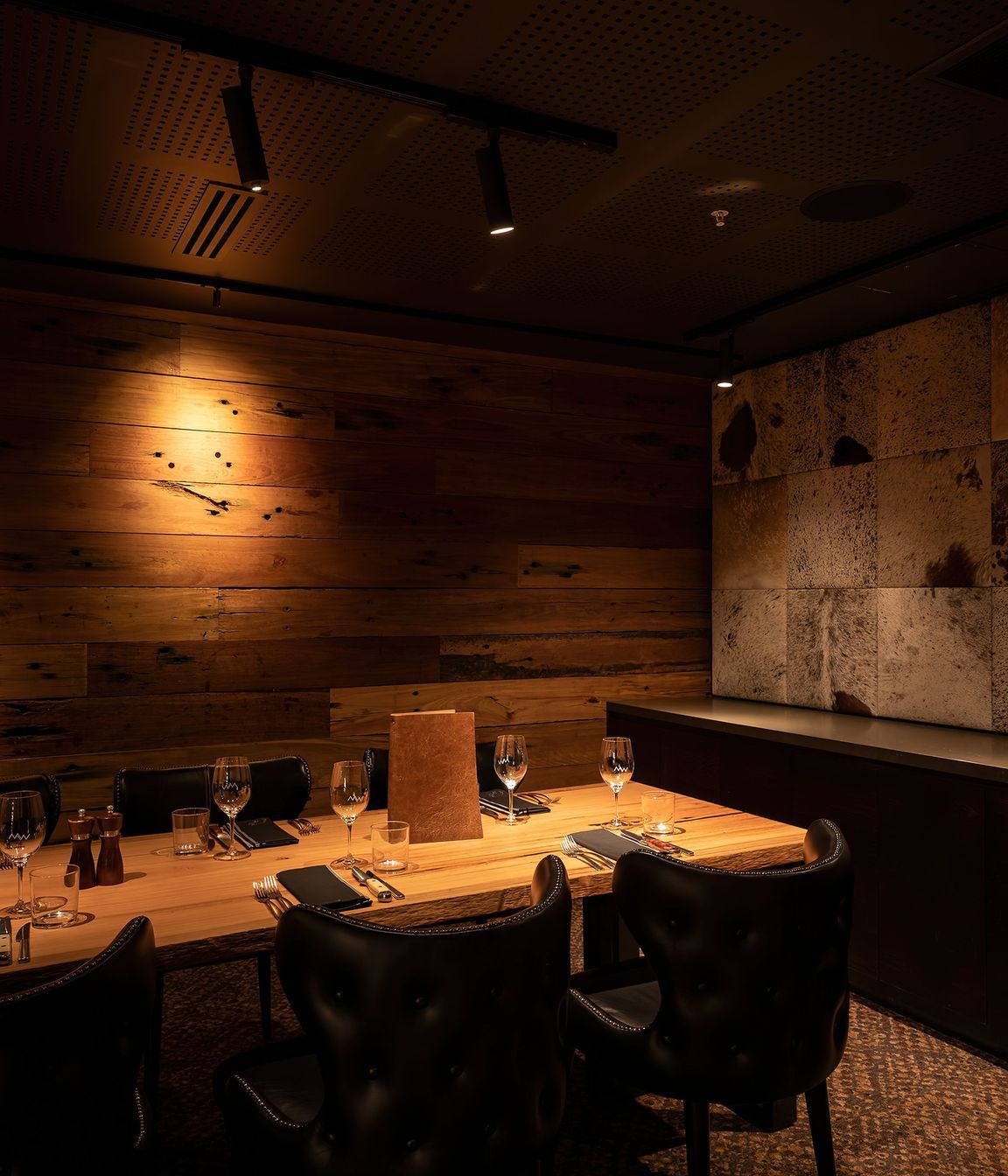 Meat-Wine-Co-Southbank-Melbourne29-gigapixel-standard-scale-200x.jpg