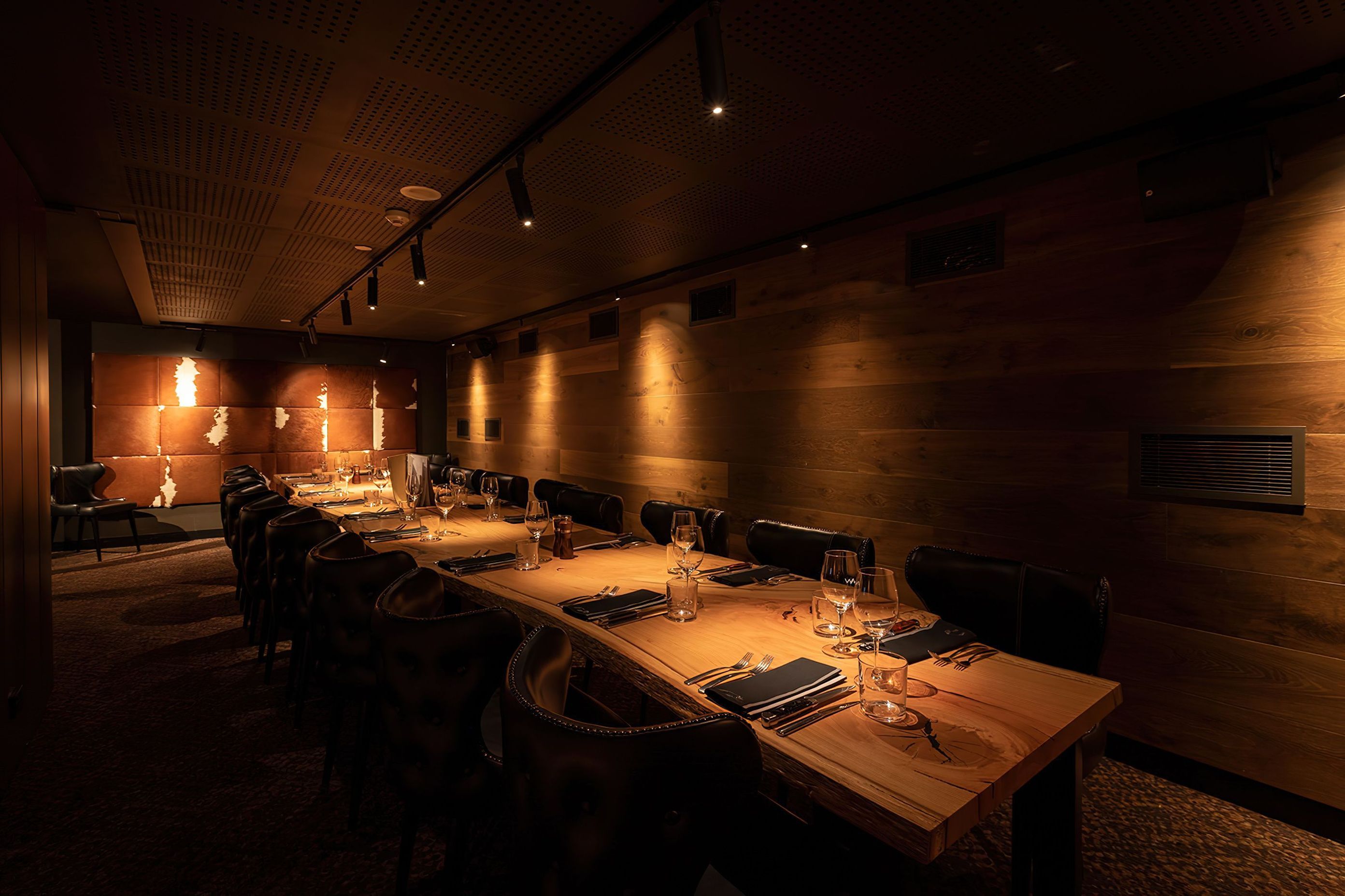 Meat-Wine-Co-Southbank-Melbourne32-gigapixel-standard-scale-200x.jpg
