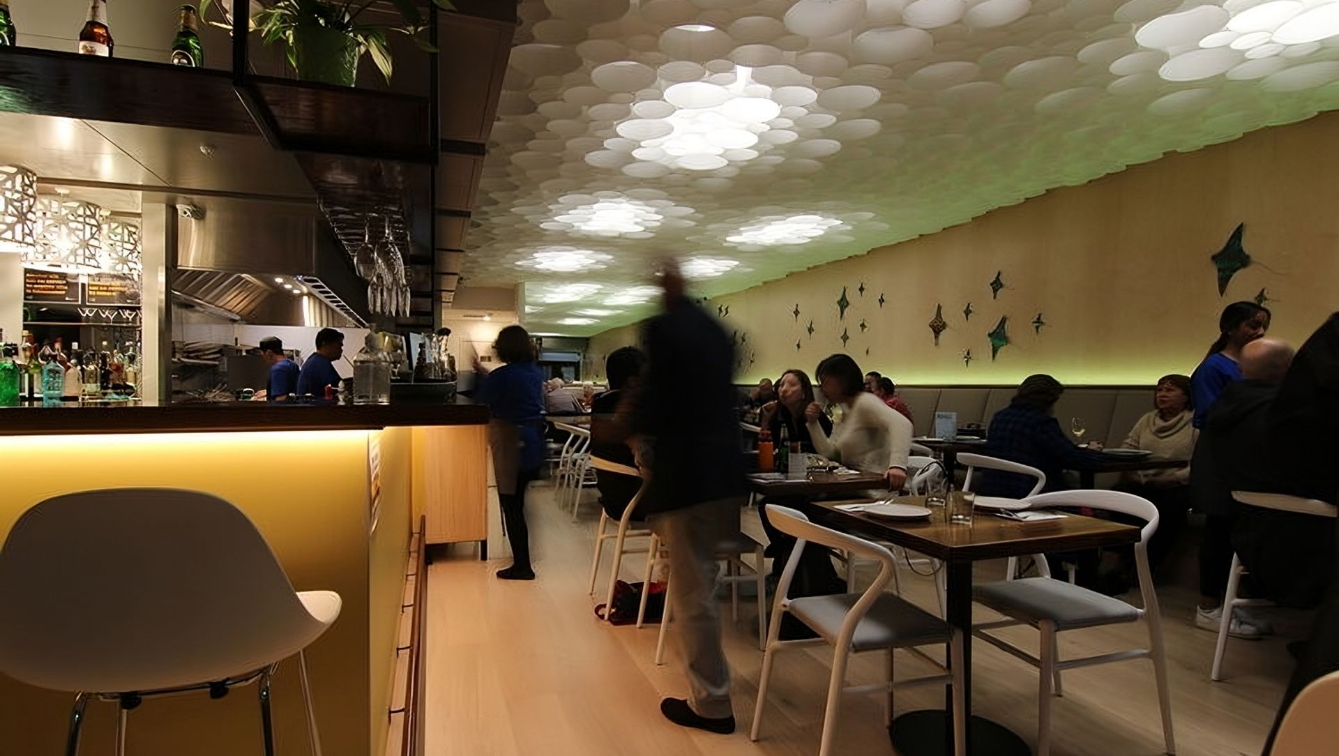 Modern Thai Restaurant banner