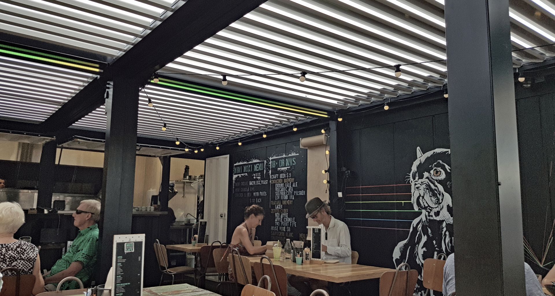 Transforming the Moxi Cafe with Louvre Roofs banner