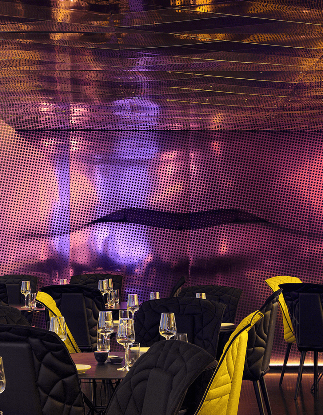 Om Nom – Adelphi Hotel