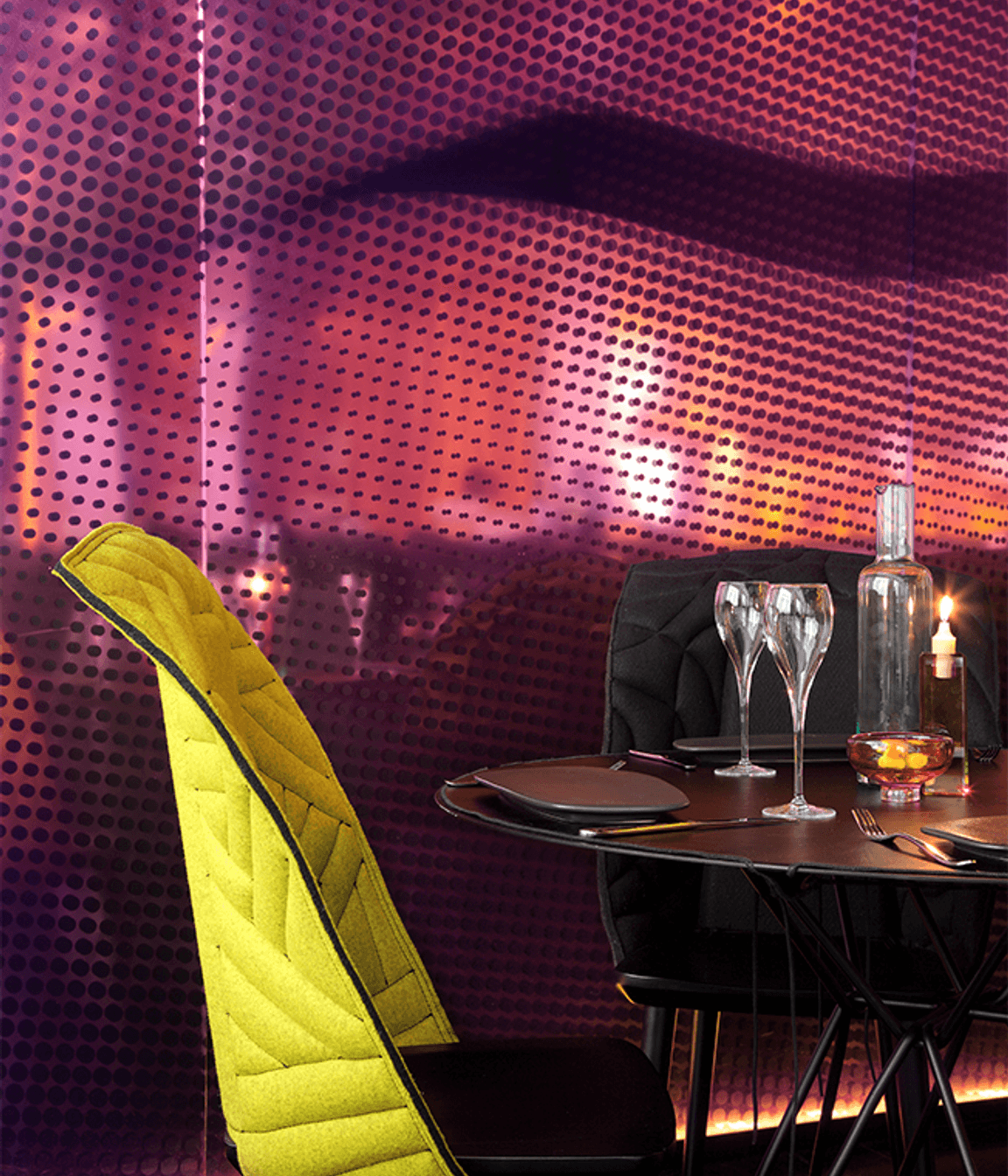 Om Nom – Adelphi Hotel