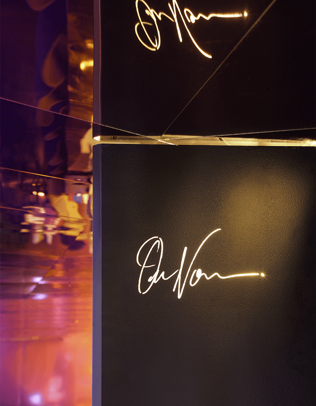 Om Nom – Adelphi Hotel