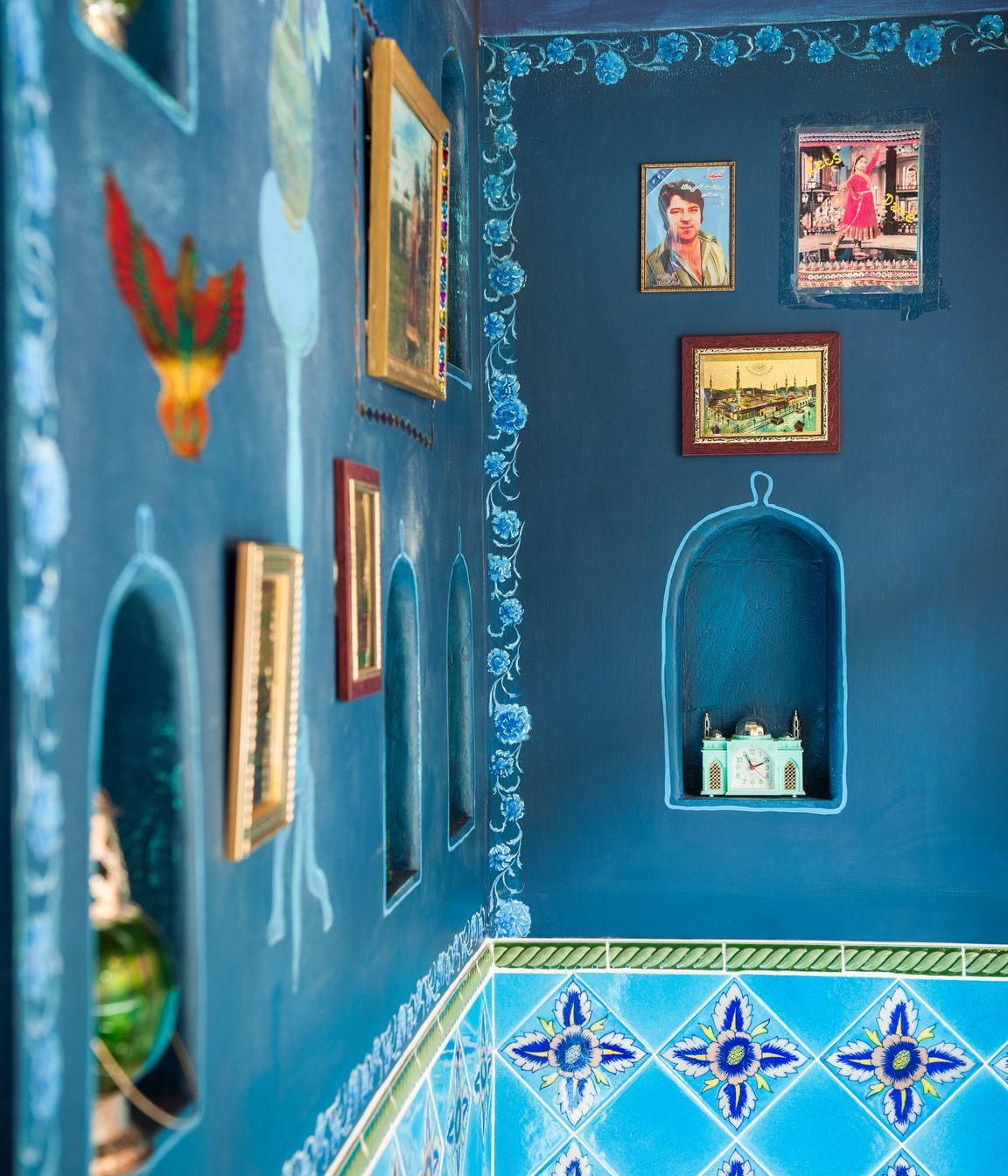 Parwana Kutchi Deli