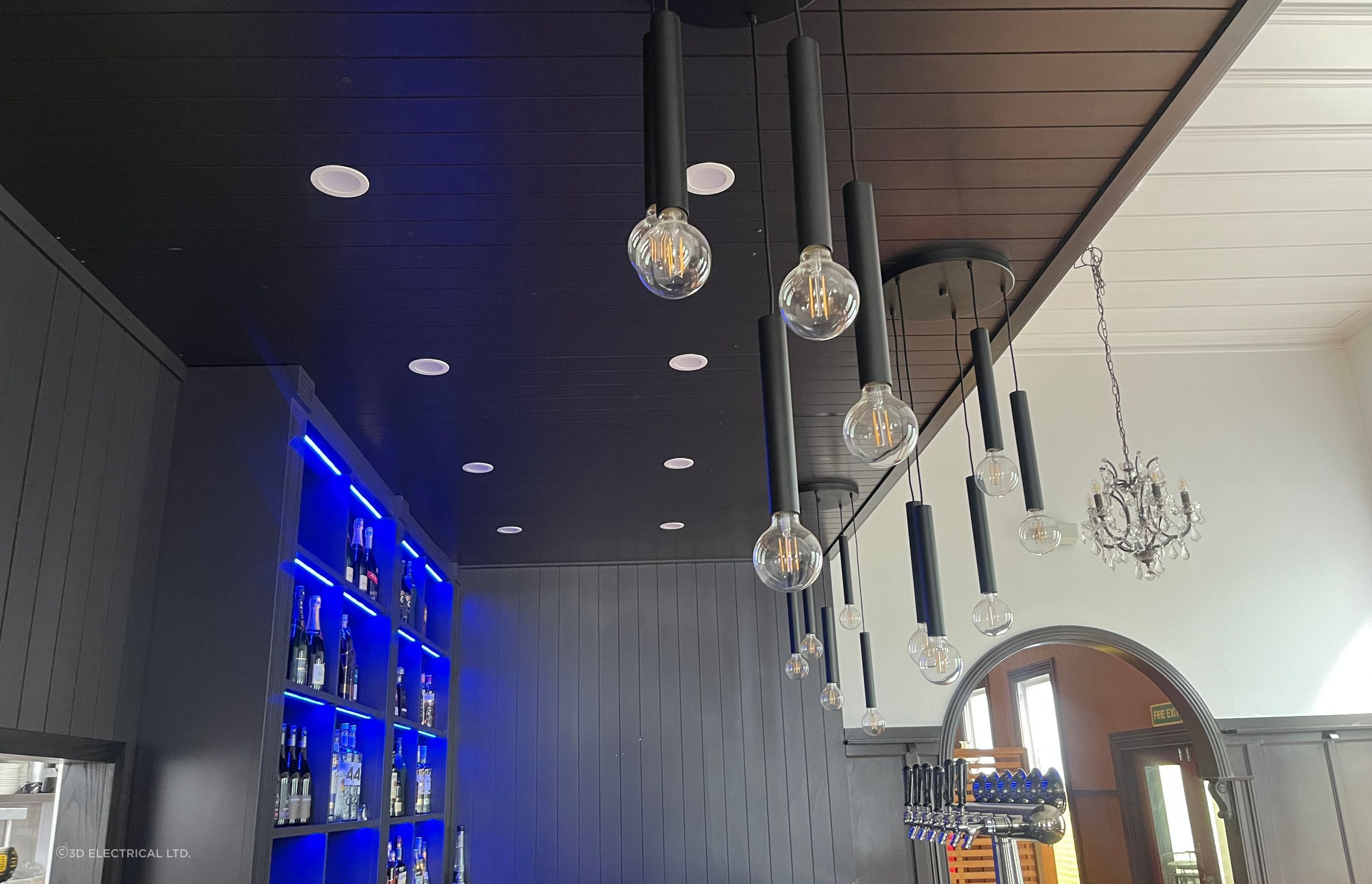 Wine &amp; Dine Restaurant