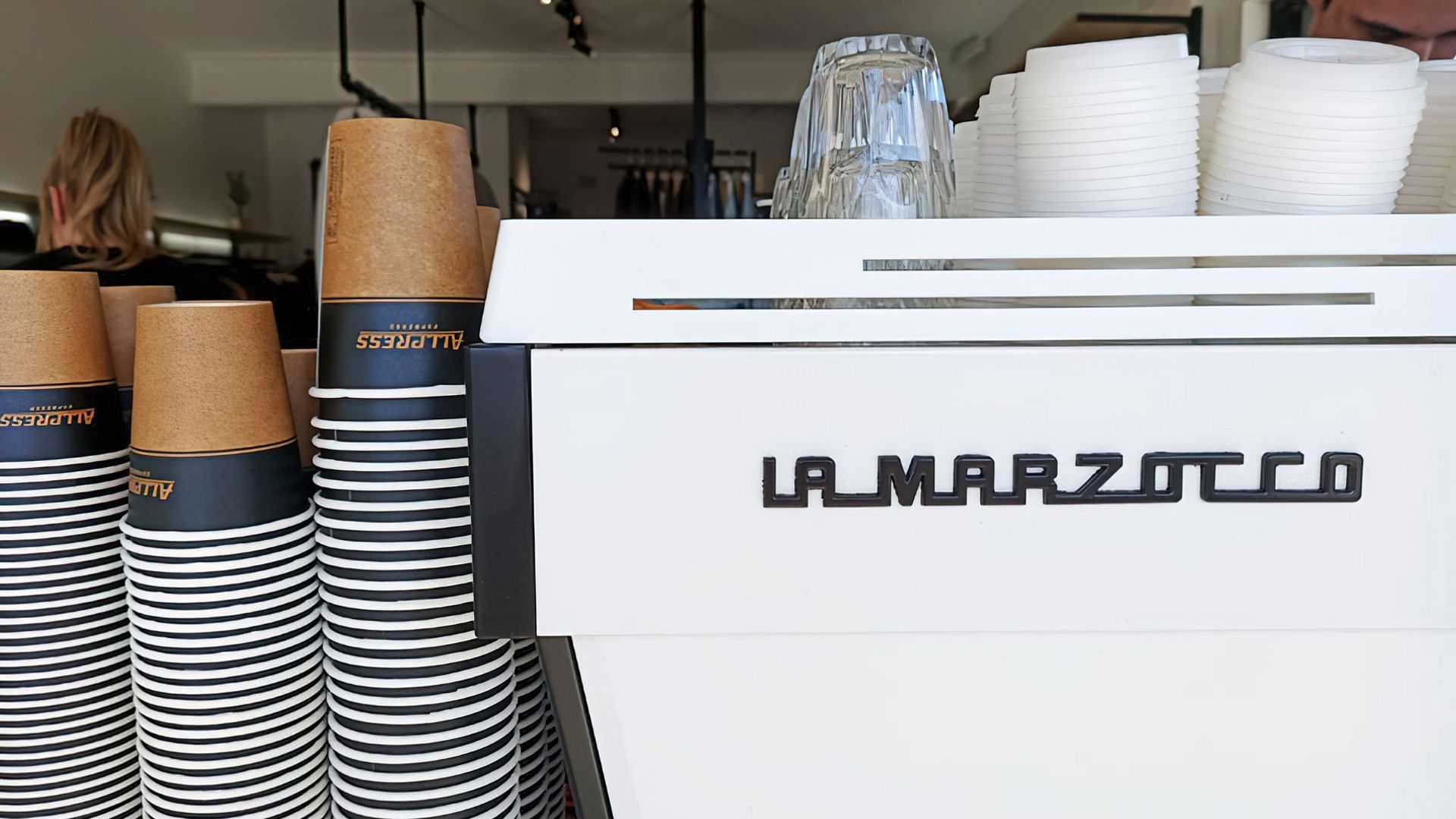 Fangerz Surf & Coffee banner