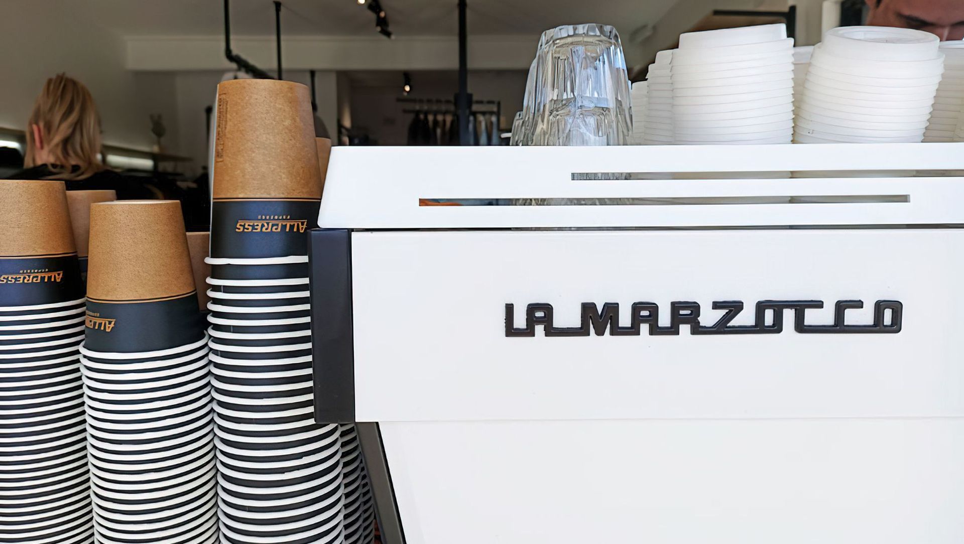 Fangerz Surf & Coffee banner