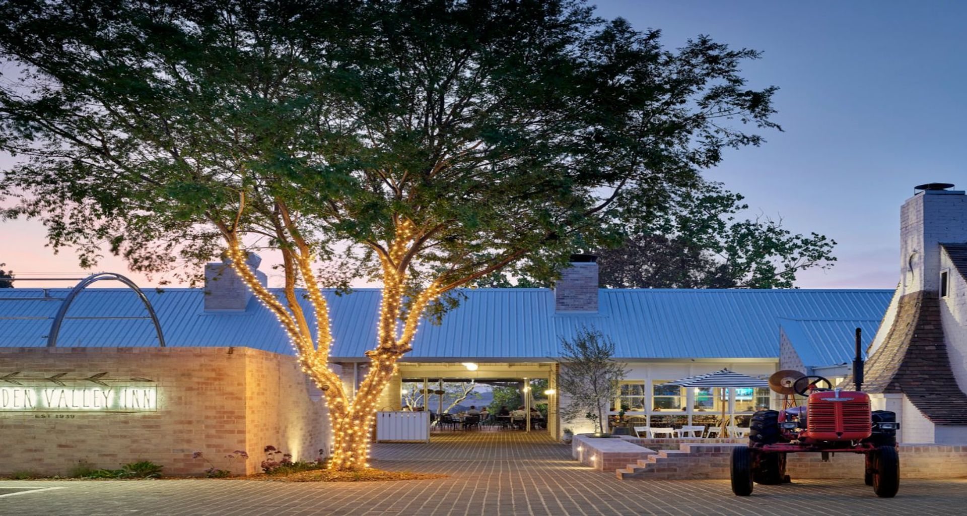 Camden Valley Inn banner