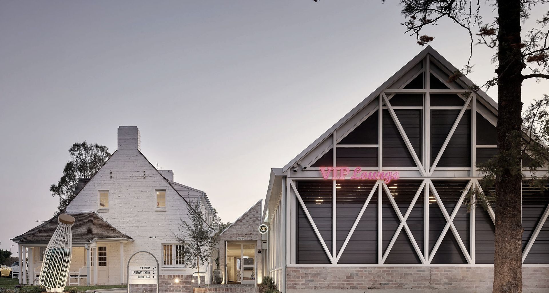 Camden Valley Inn banner