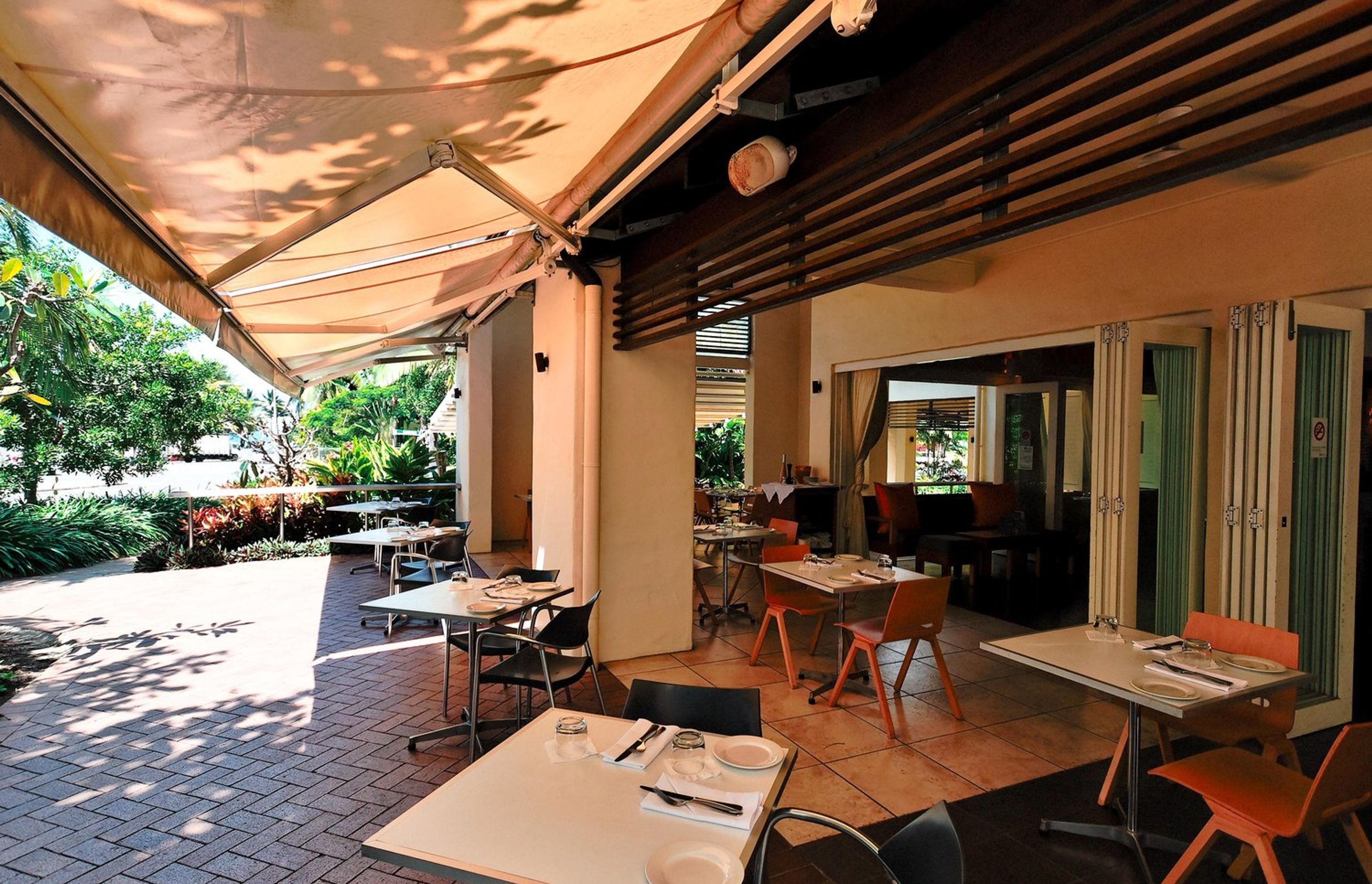 Portico Shopping Village