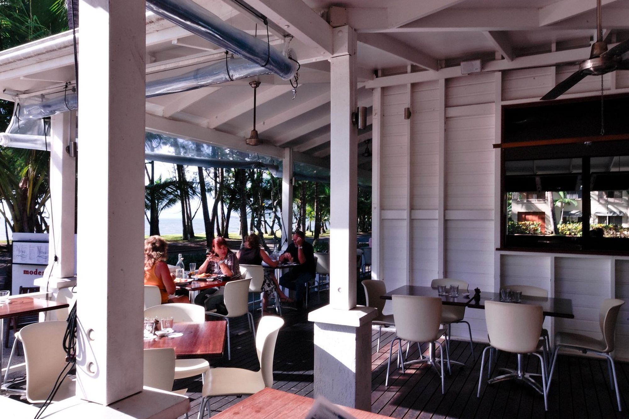 Vivo Restaurant