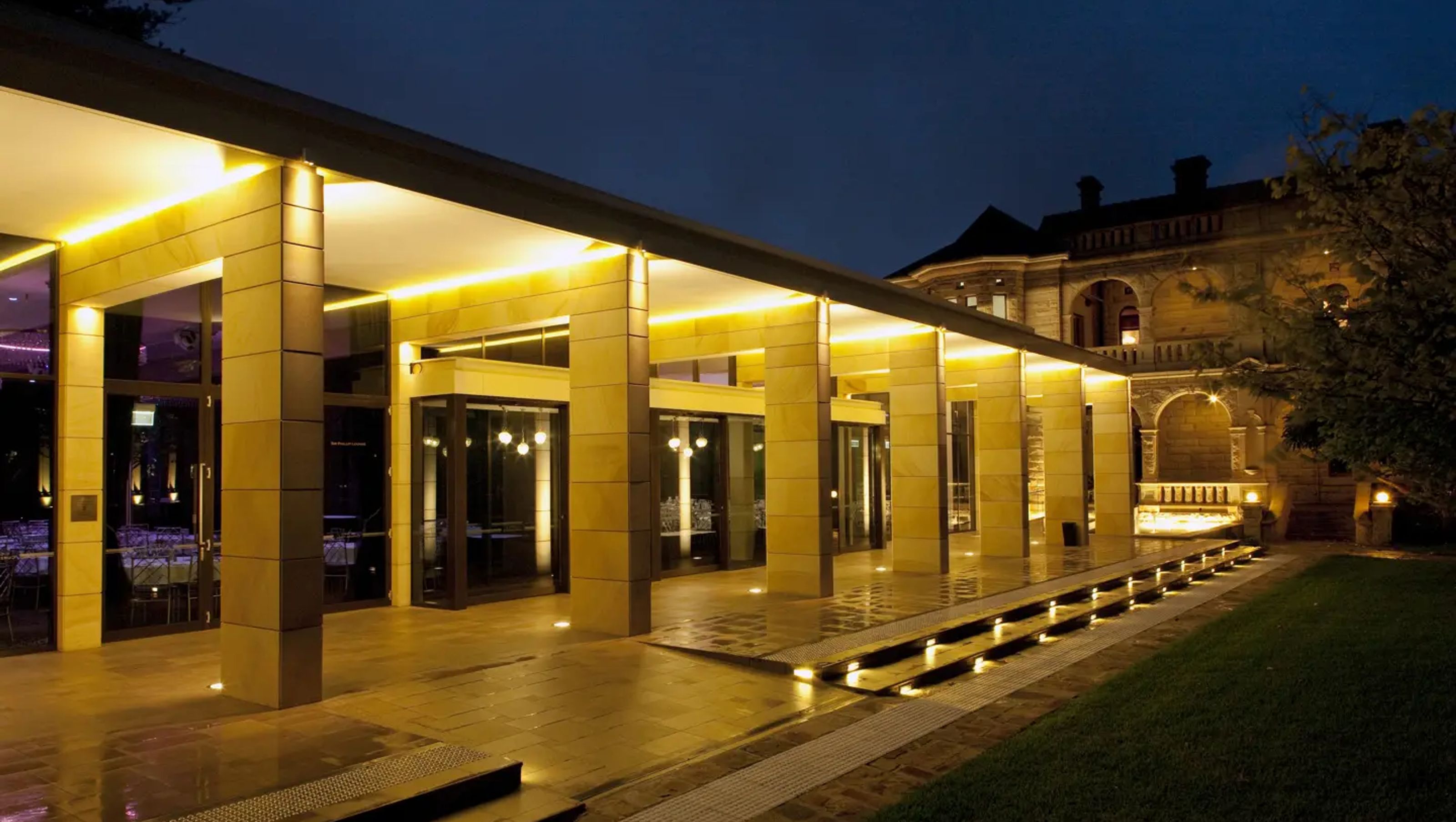 Curzon Hall